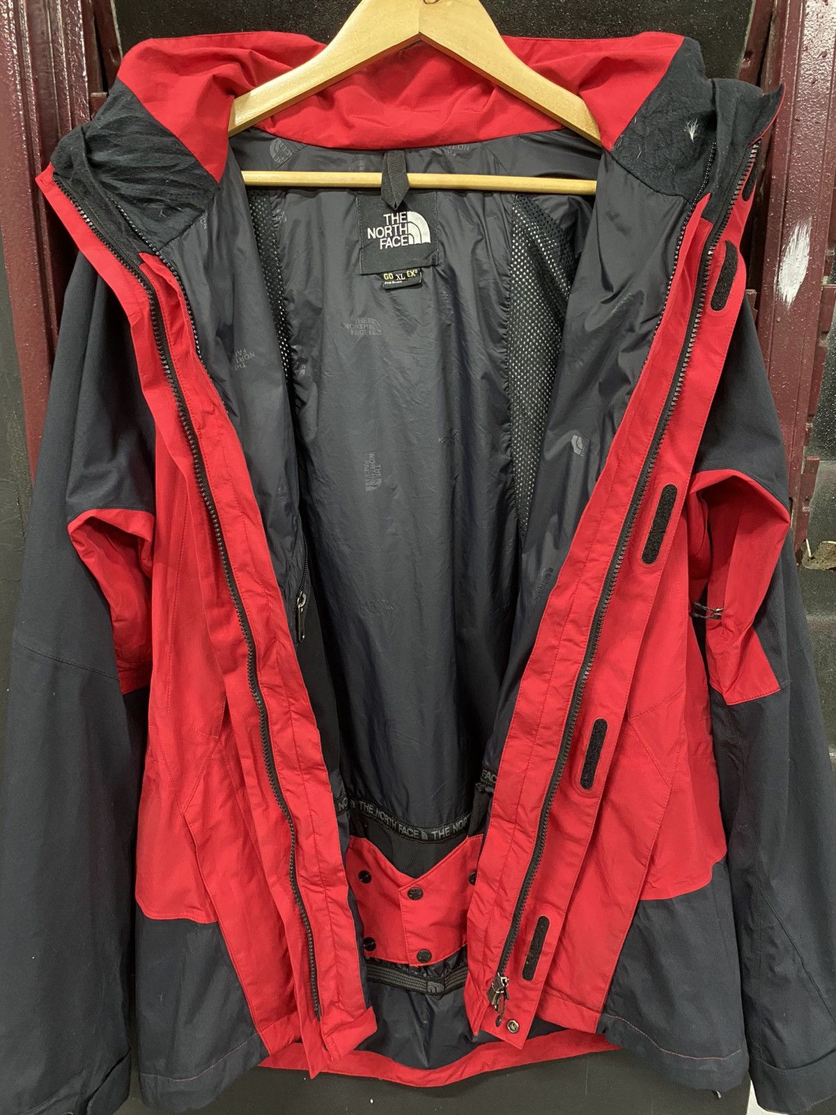 Goretex The North Face Goretex Pro Shell Hoodie Jacket Size US XL / EU 56 / 4 - 8 Thumbnail