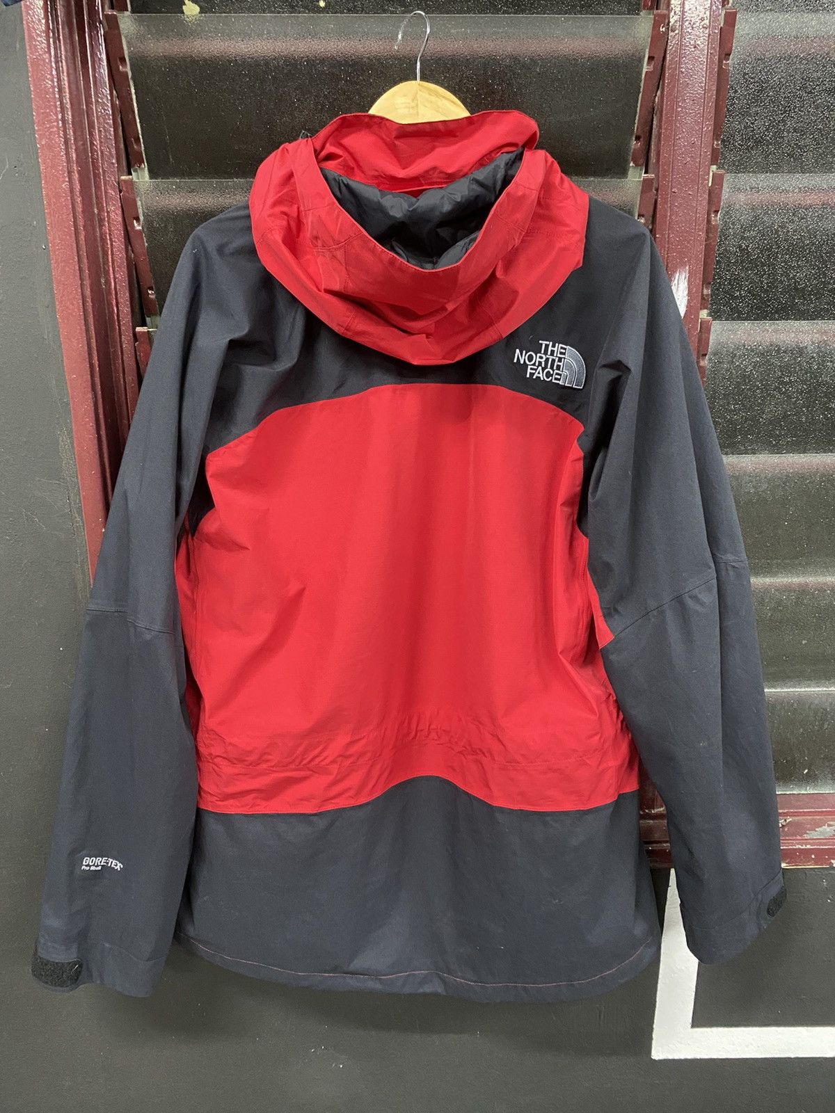 Goretex The North Face Goretex Pro Shell Hoodie Jacket Size US XL / EU 56 / 4 - 6 Thumbnail