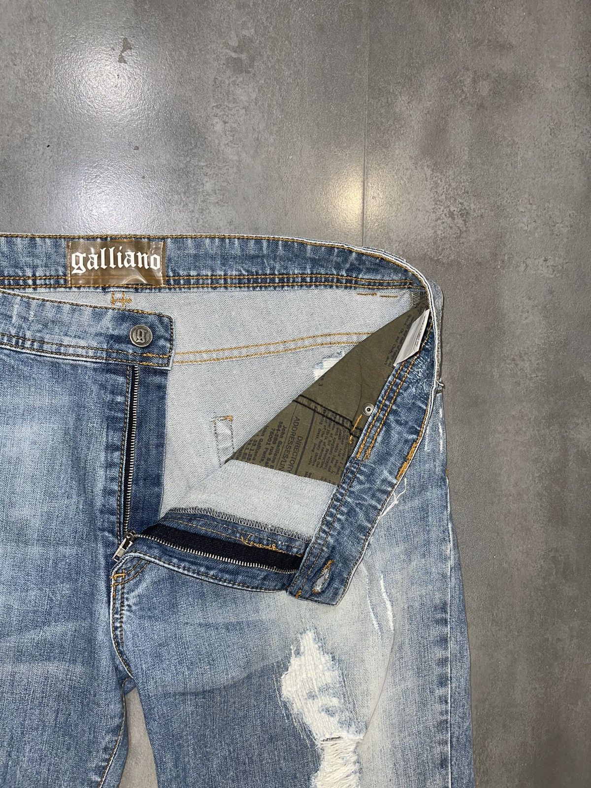 John Galliano Galliano Distressed Denim Pants Size US 36 / EU 52 - 13 Thumbnail