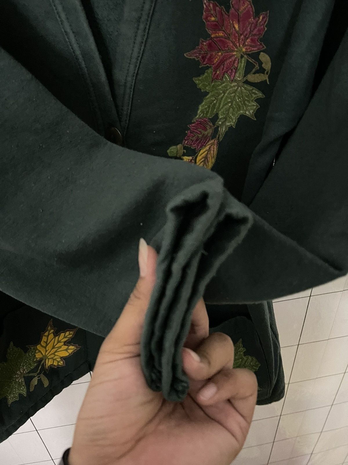 Japanese Brand × Vintage Vintage Canada North Flower Leaf Curt Cobain Style Cardigan Size US M / EU 48-50 / 2 - 5 Thumbnail
