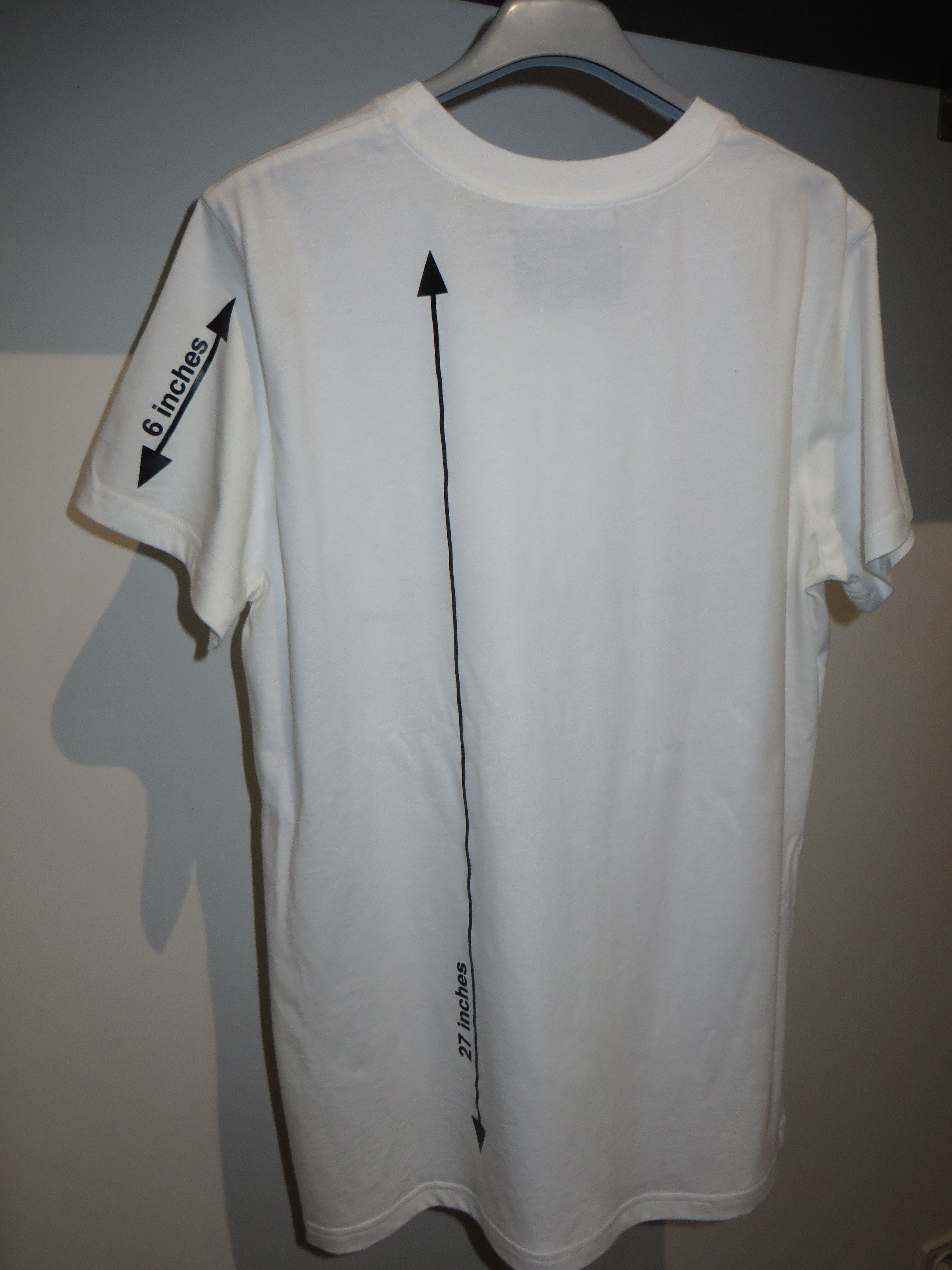 Moschino printed t-shirt Size US M / EU 48-50 / 2 - 8 Thumbnail