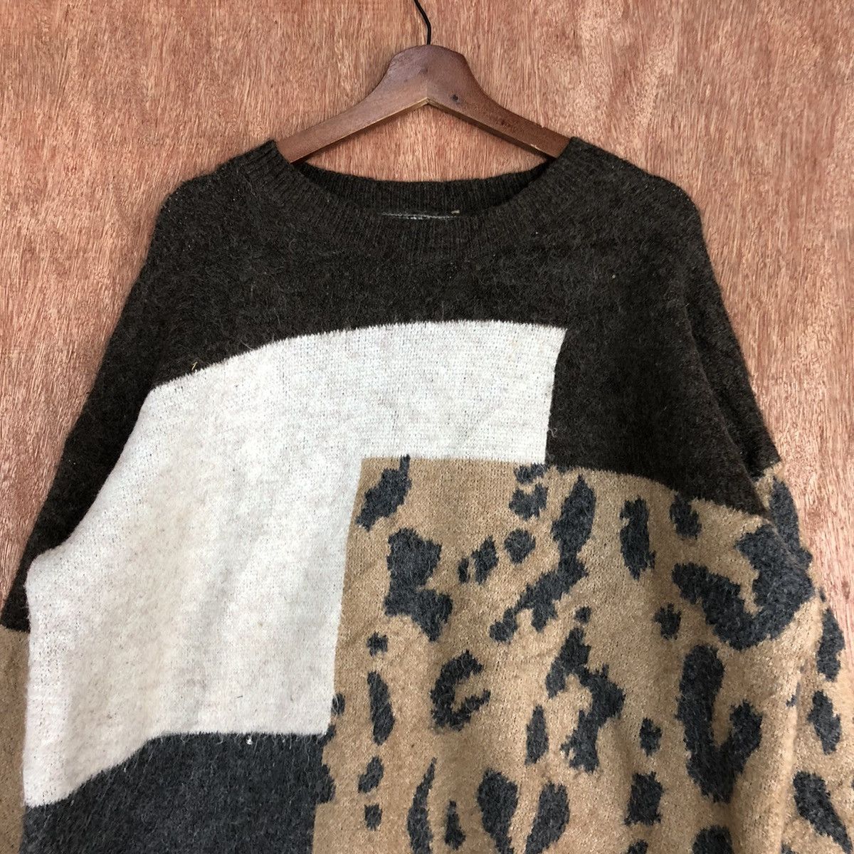 Homespun Knitwear DLL Japan Brand Brown tiger patchwork Knitwear #c656 Size US L / EU 52-54 / 3 - 2 Thumbnail