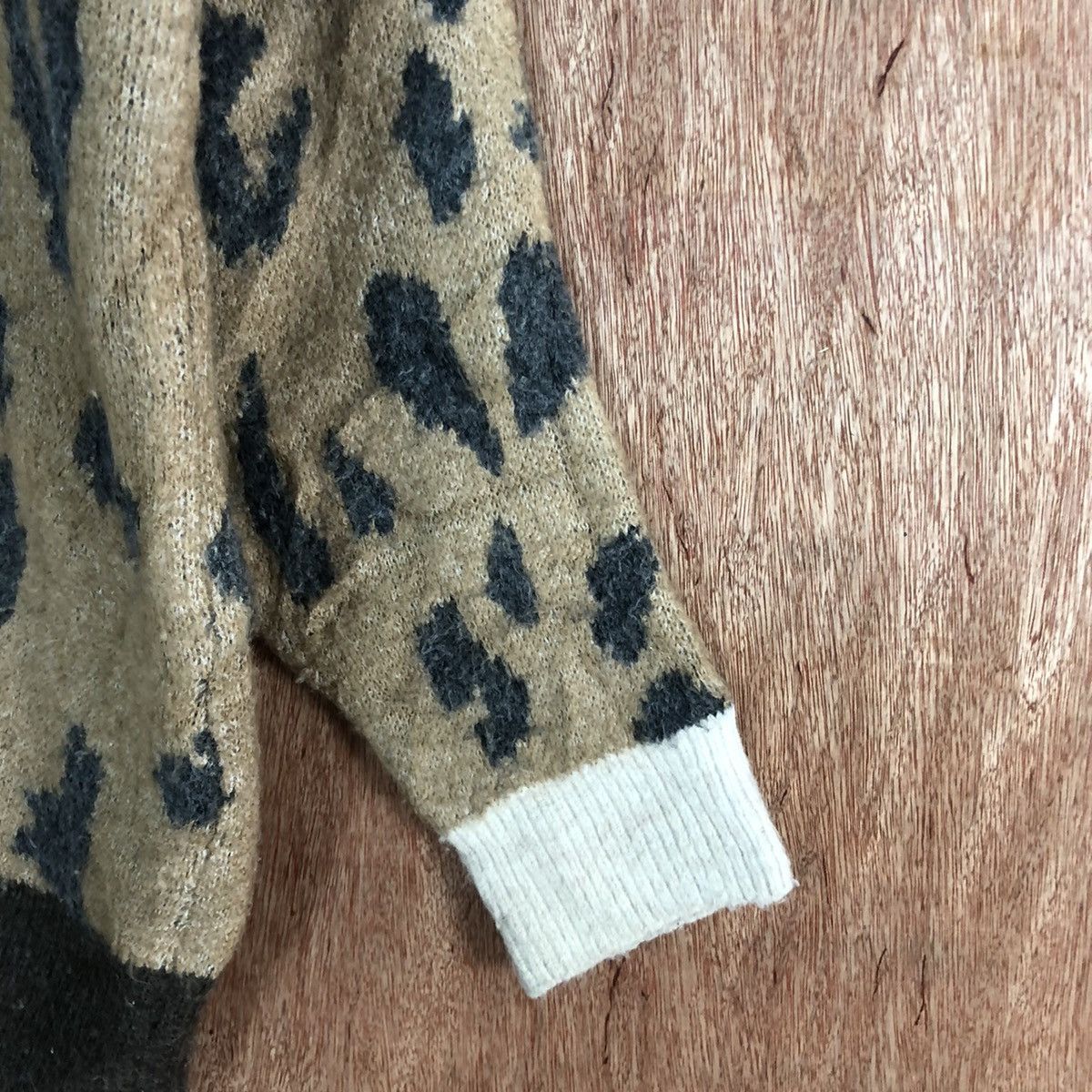 Homespun Knitwear DLL Japan Brand Brown tiger patchwork Knitwear #c656 Size US L / EU 52-54 / 3 - 4 Thumbnail