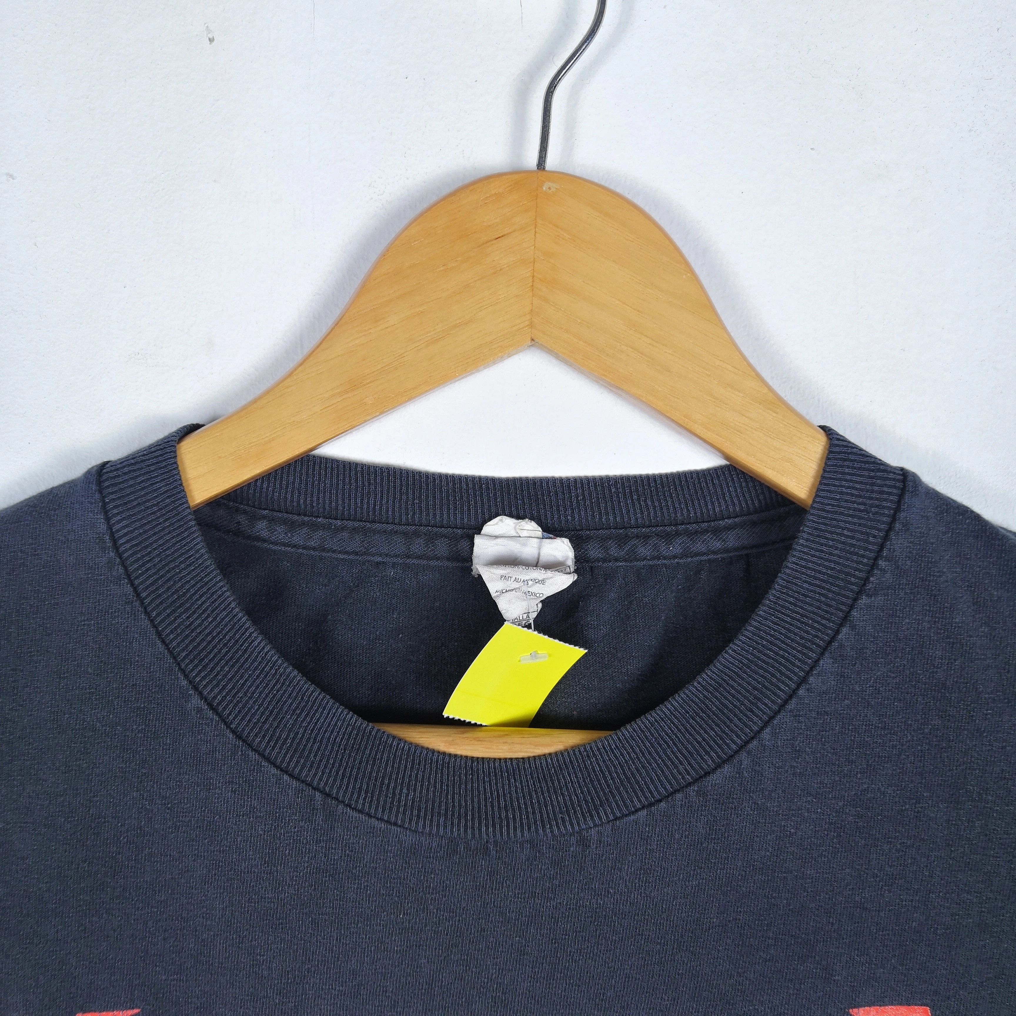 Japanese Brand Vintage Keep a Breast T-Shirt Chick Nude Obey Tees Tops Size US XXL / EU 58 / 5 - 4 Thumbnail