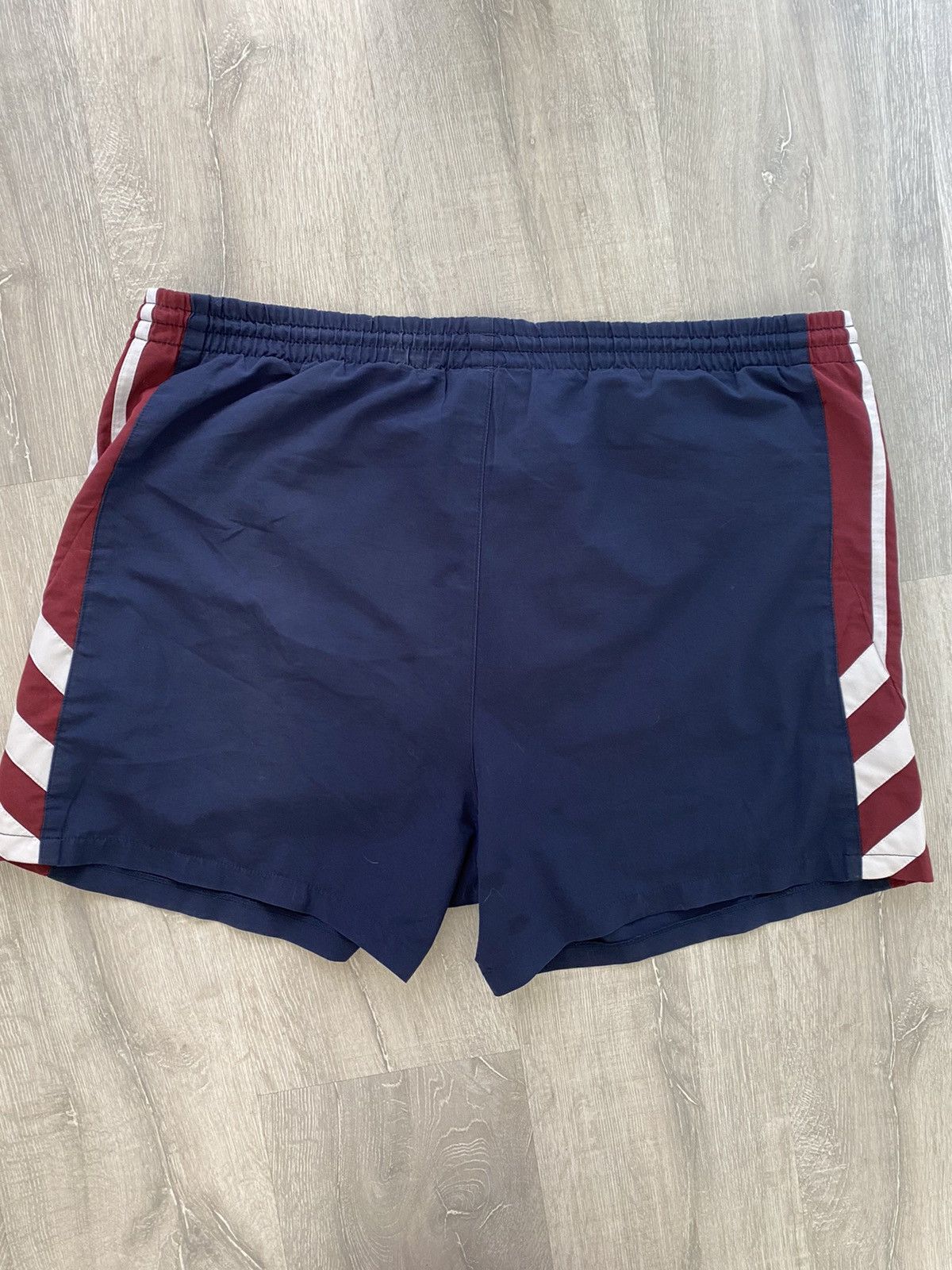 Adidas × Vintage Adidas vintage 90s shorts navy Size US 36 / EU 52 - 5 Thumbnail