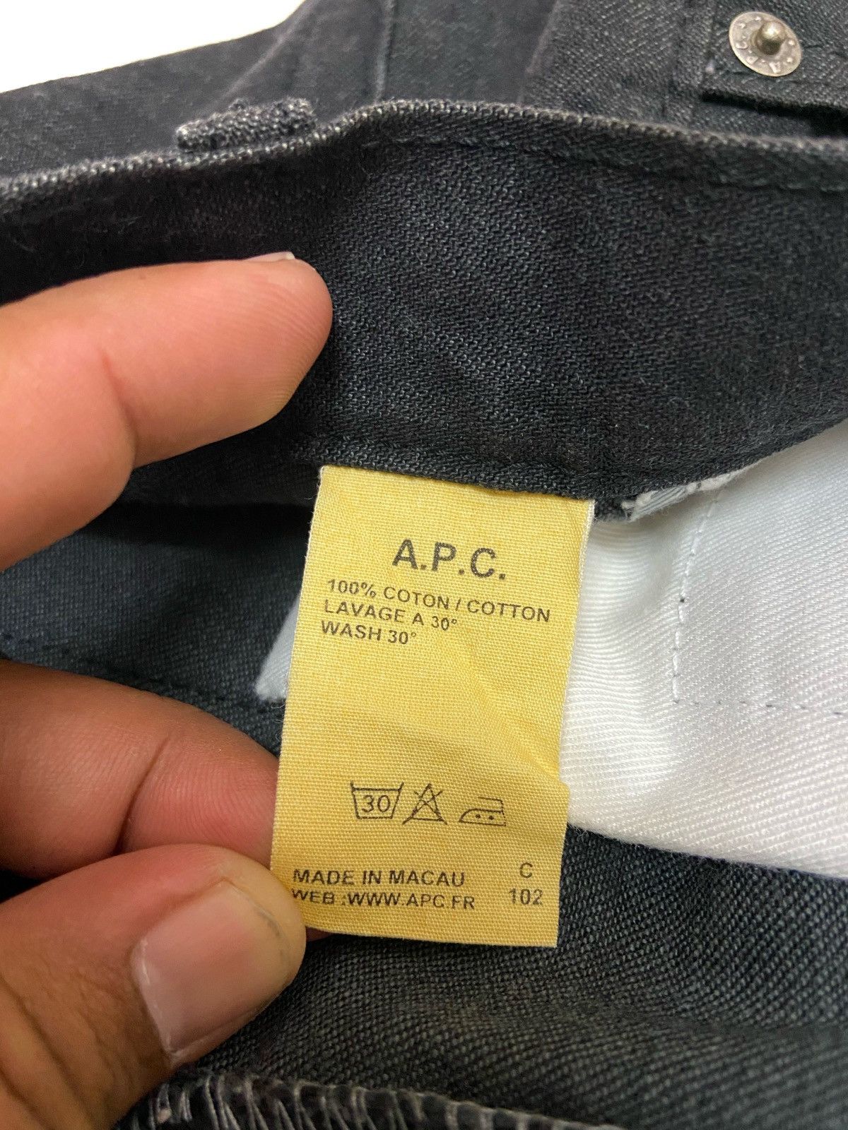 A.P.C. × Japanese Brand A.P.C. Petit Standard Indigo Denim Jeans Men’s Size 36 Size US 37 - 6 Thumbnail