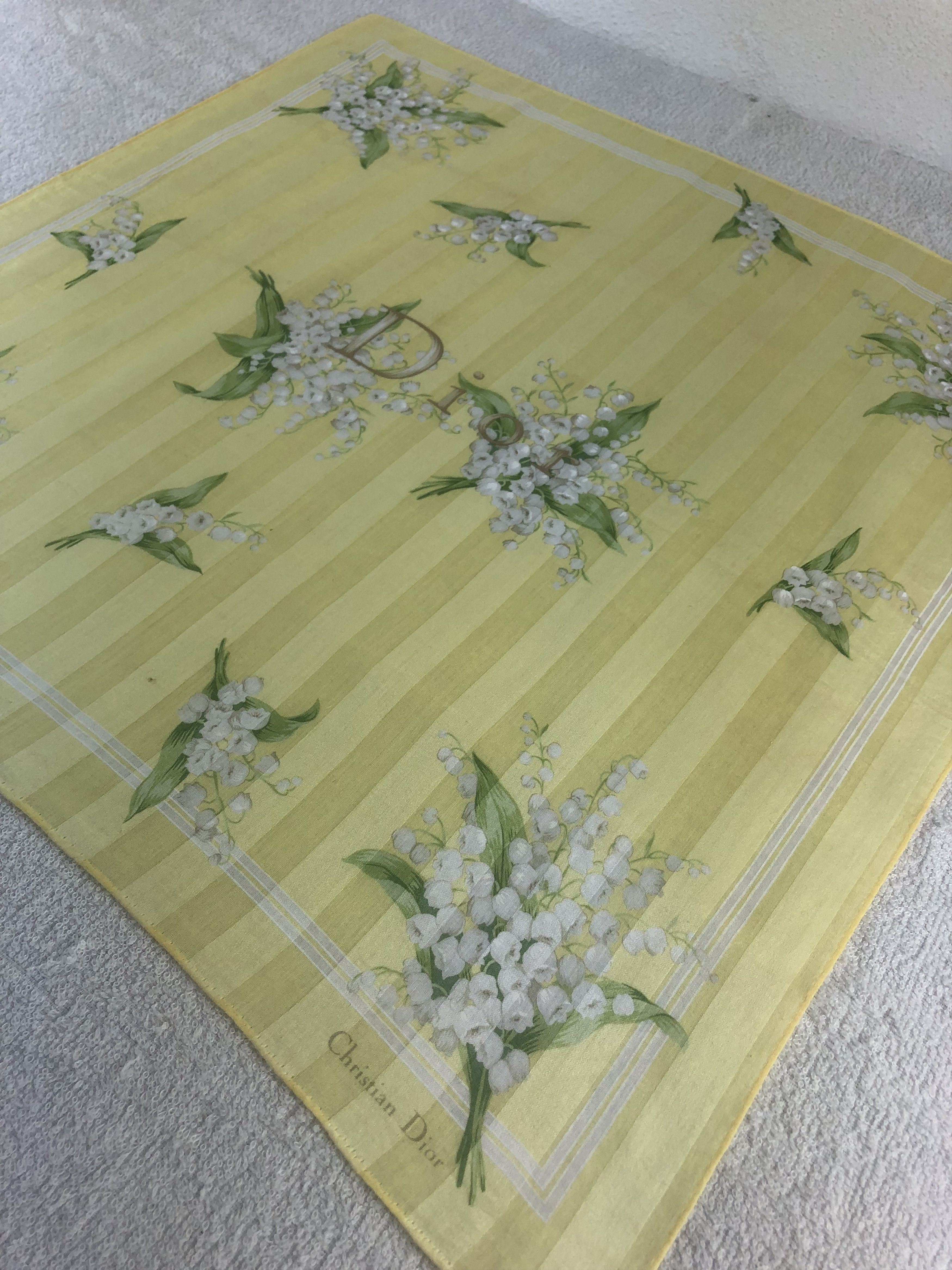 Vintage Christian Dior Handkerchief / Bandana / Neckerchief C093 Size ONE SIZE - 4 Thumbnail