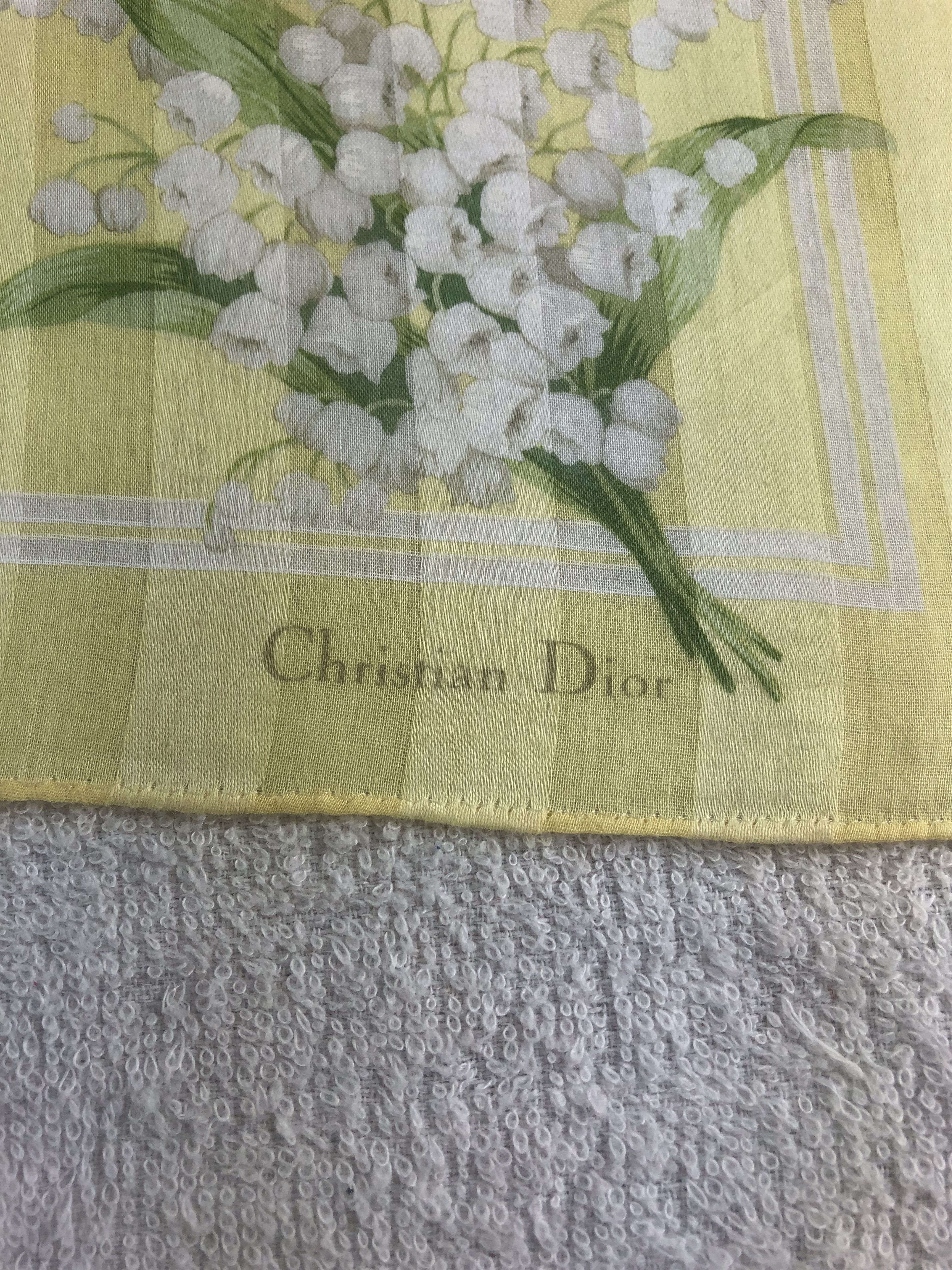 Vintage Christian Dior Handkerchief / Bandana / Neckerchief C093 Size ONE SIZE - 5 Thumbnail