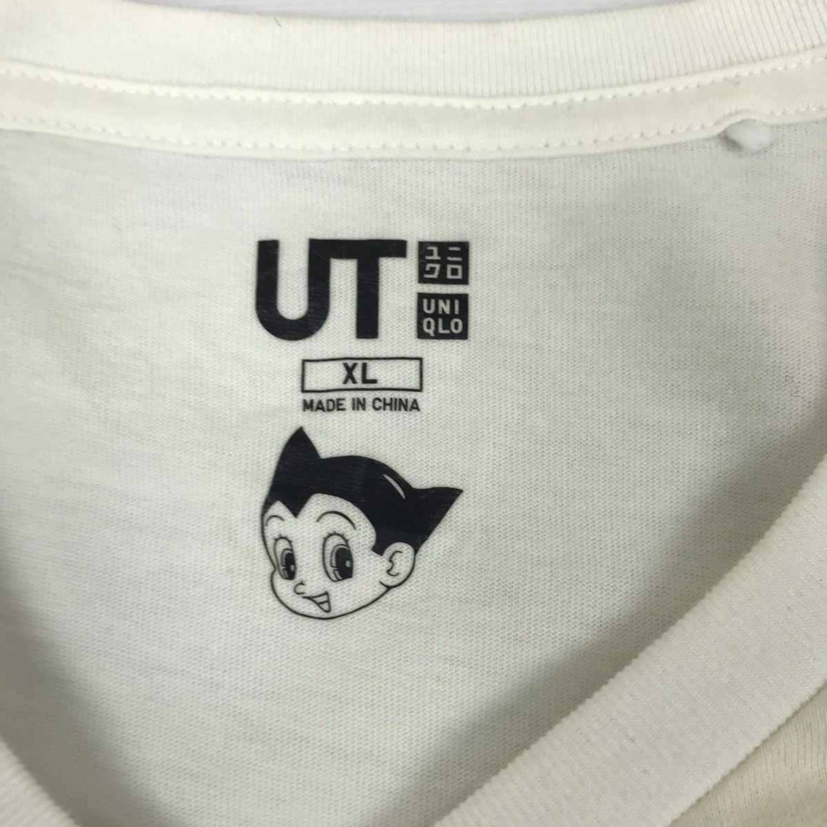 Cartoon Network × Uniqlo Rare MIGHTY ATOM Astro Boy Overprinted t-shirt Size US XL / EU 56 / 4 - 4 Thumbnail