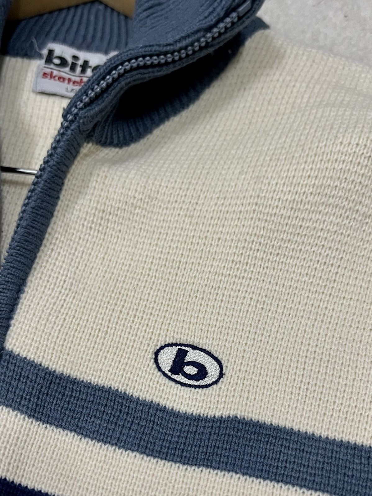 Vintage 🔥NEED GONE 🔥VINTAGE 90s BITCH SKATEBOARDS KNIT SWEATER Size US M / EU 48-50 / 2 - 4 Thumbnail