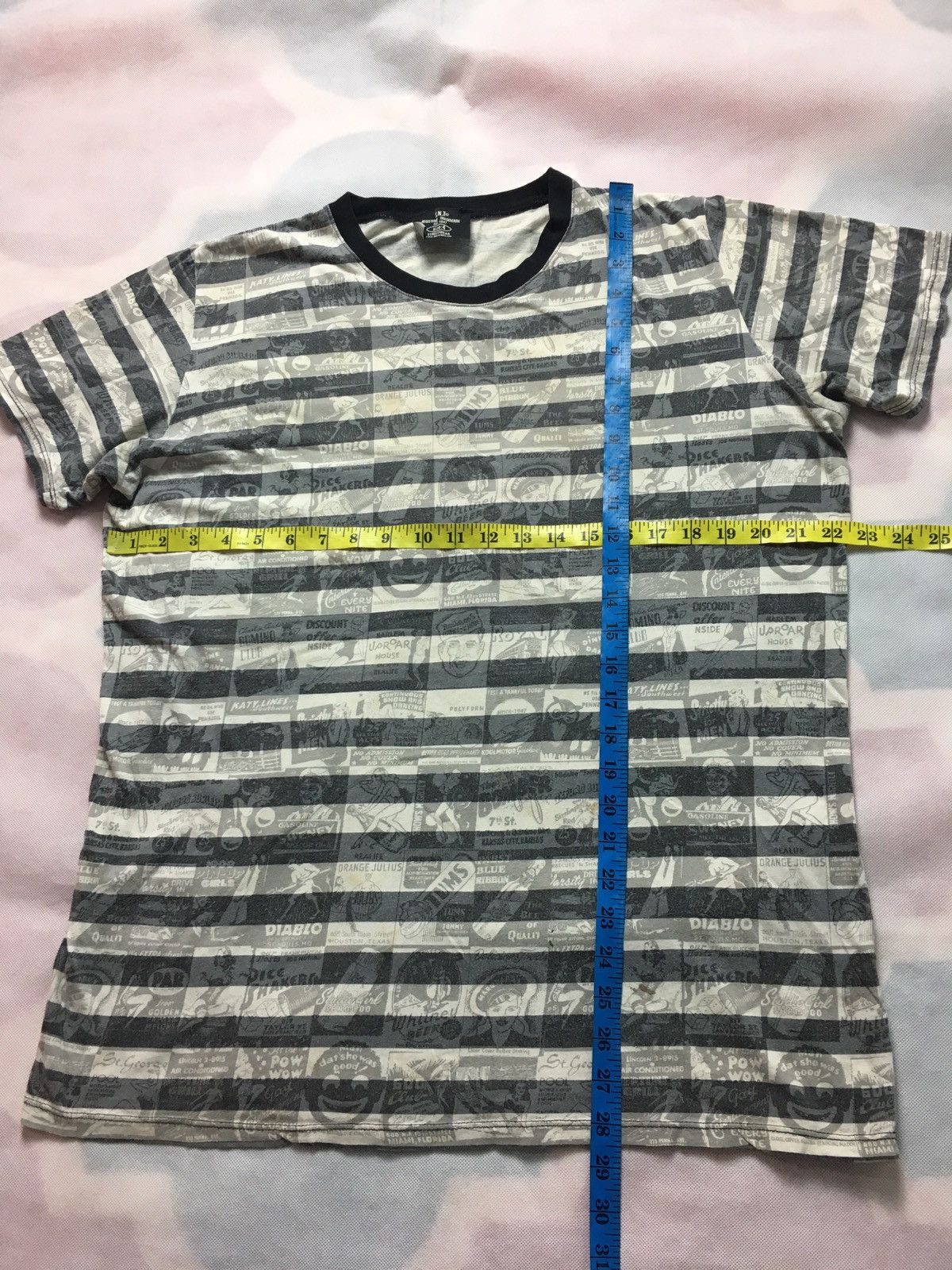 Vintage TNT Full Print Tee Shirt Size US L / EU 52-54 / 3 - 13 Thumbnail