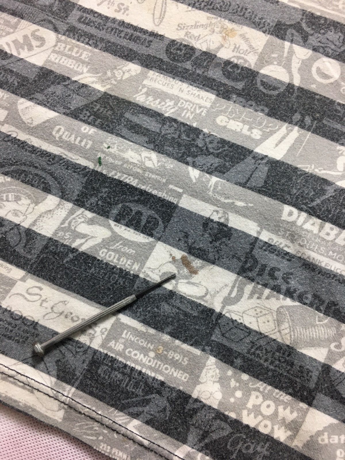 Vintage TNT Full Print Tee Shirt Size US L / EU 52-54 / 3 - 9 Thumbnail