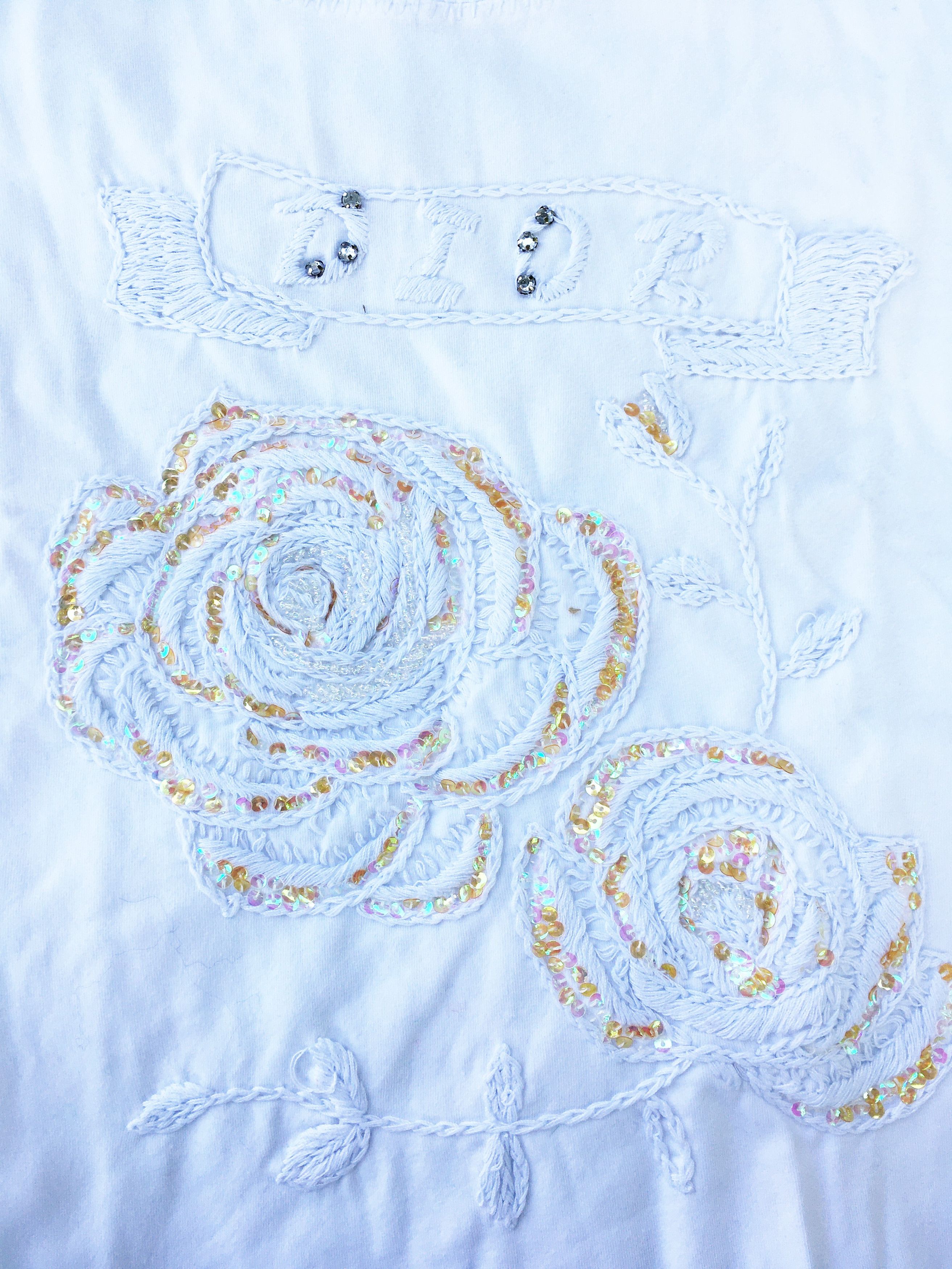 Dior Christian Dior Rose Floral Glitter Embroidered T-shirt Top Size S / US 4 / IT 40 - 8 Thumbnail