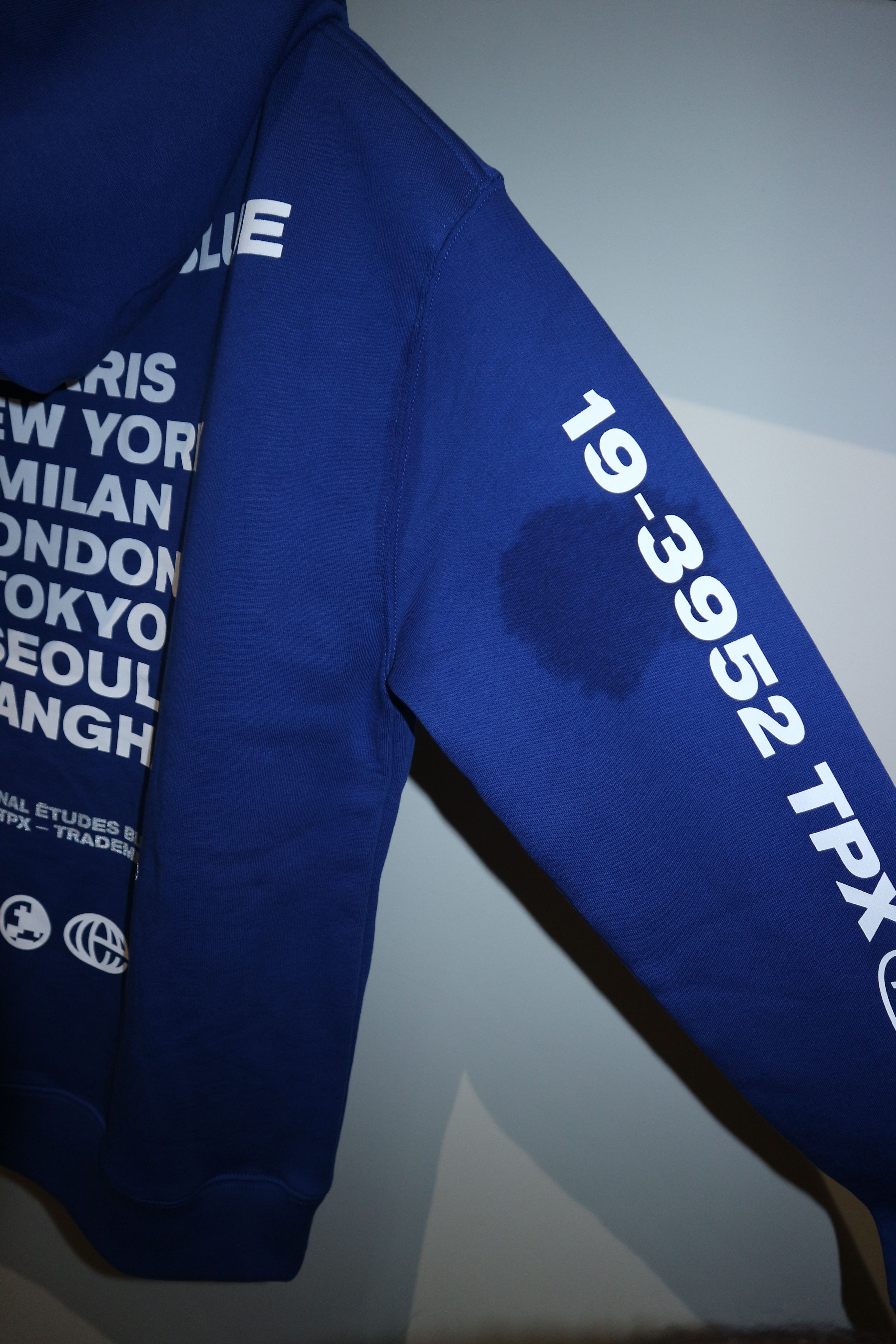 Etudes KLEIN IEB BLUE HOODIE Size US M / EU 48-50 / 2 - 8 Thumbnail