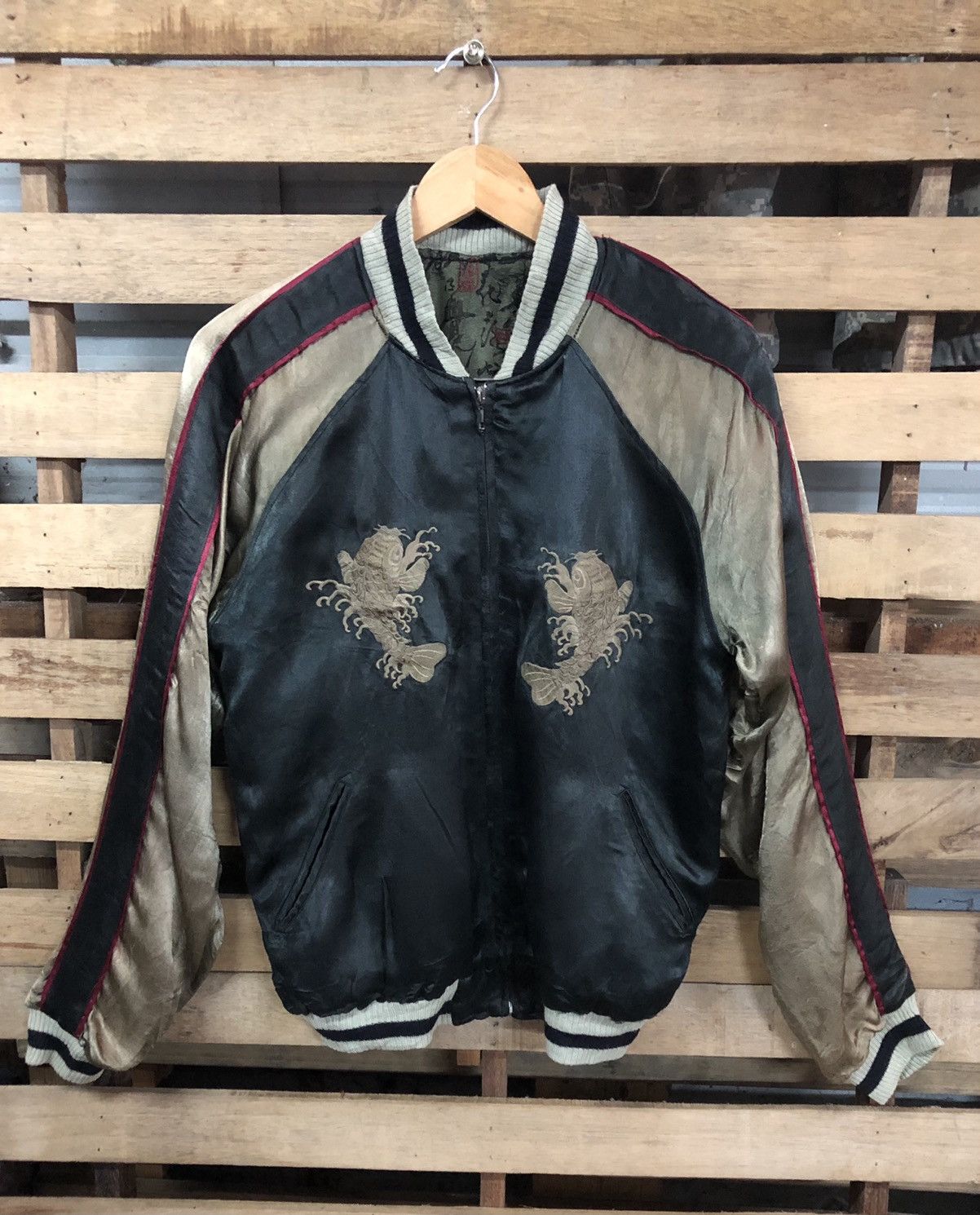 Japanese Brand Sukajan Fish Koi Riversible Embroidery Japan Satin Jacket Size US M / EU 48-50 / 2 - 1 Thumbnail