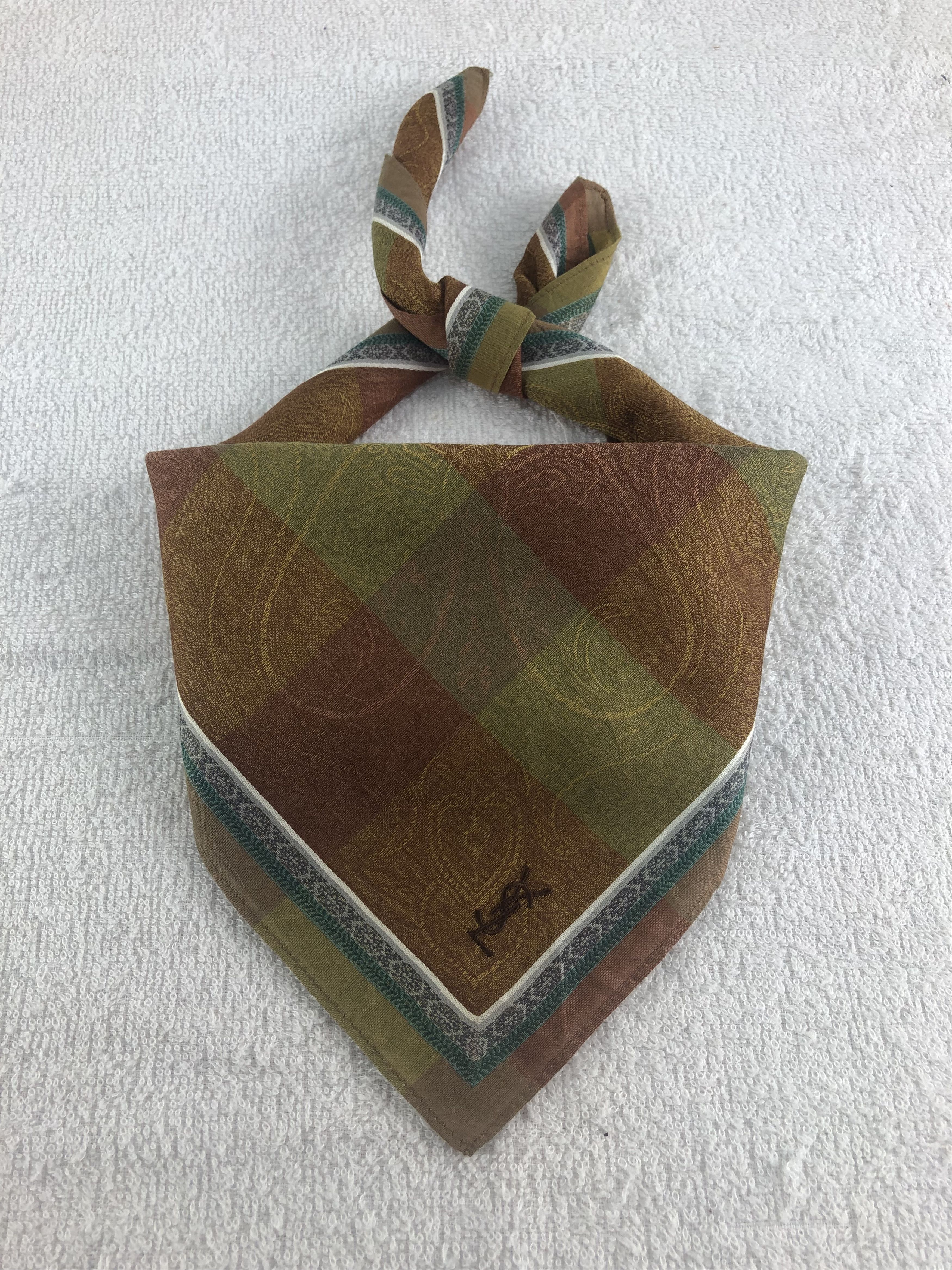 Yves Saint Laurent Yves Saint Laurent Handkerchief / Bandana / Neckerchief C089 Size ONE SIZE - 2 Thumbnail