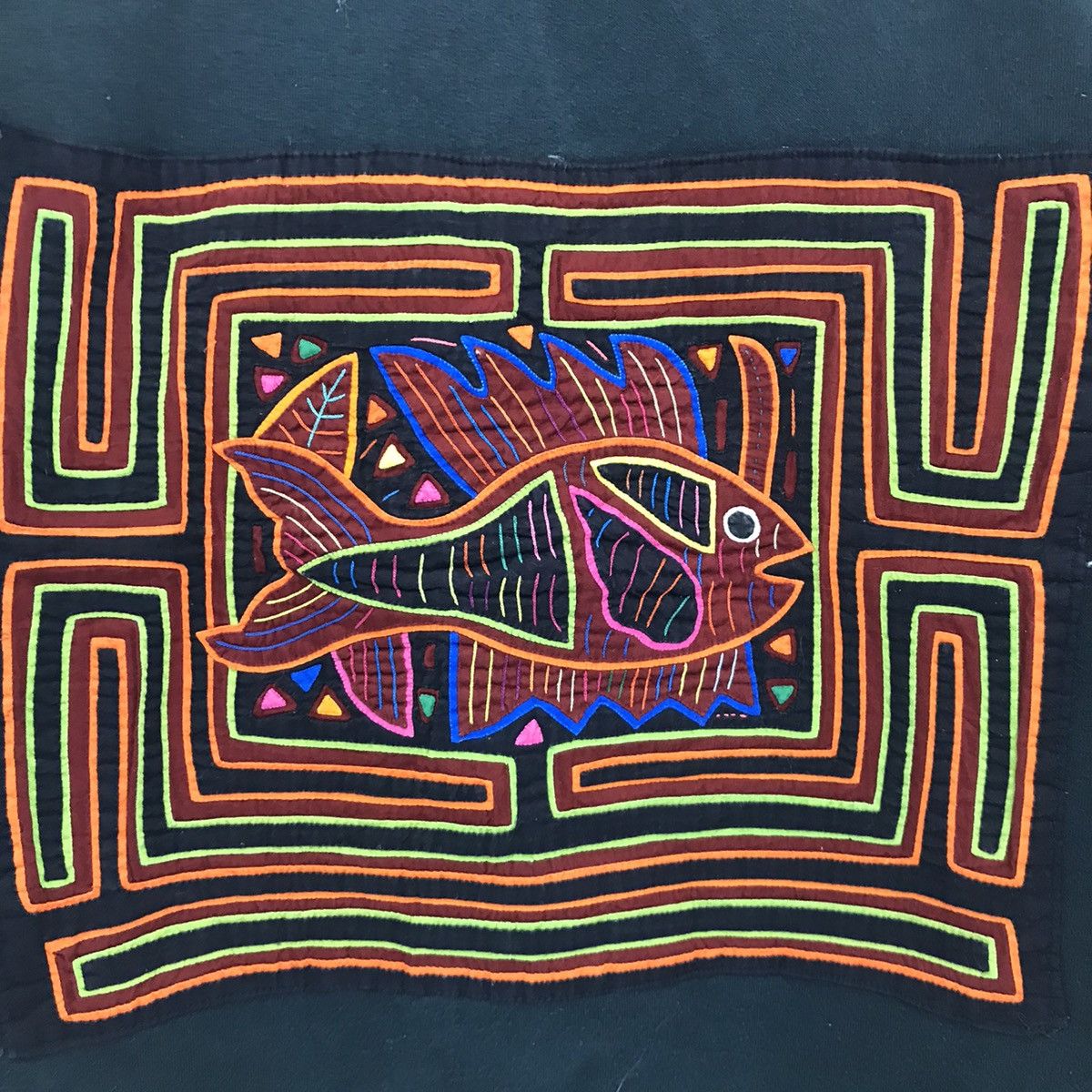 Vintage Vintage Mola Art Sweatshirt Embroidery Mola Art Design Size US M / EU 48-50 / 2 - 3 Thumbnail