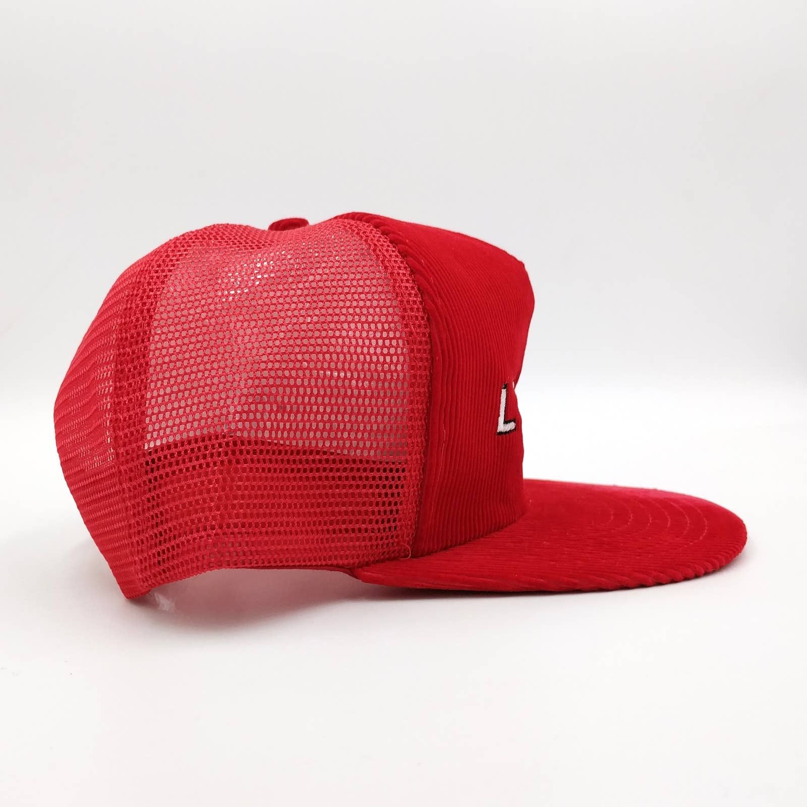 Vintage Vintage Leon Corduroy Snapback Trucker Hat Mesh Spellout Size ONE SIZE - 7 Thumbnail