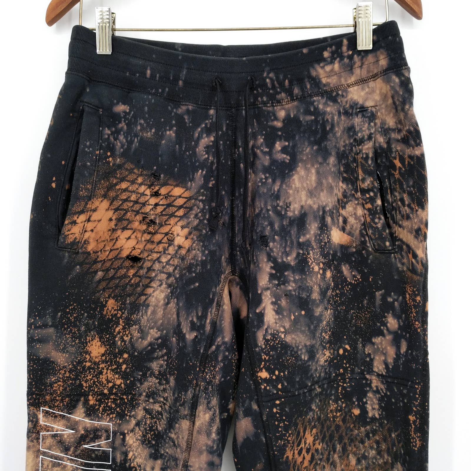 Nike Nike SB Custom Diamond Printed Fleece Joggers Sweatpants S Size US 30 / EU 46 - 2 Thumbnail