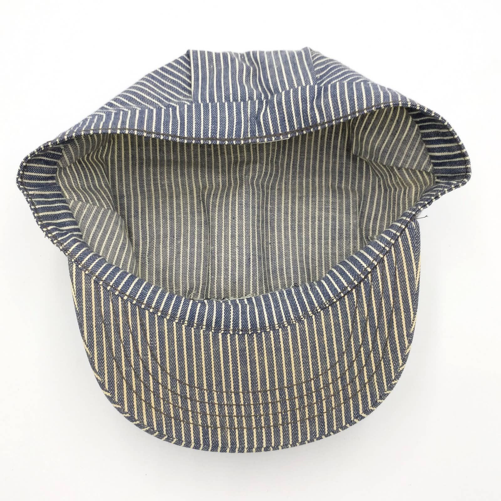 Vintage Vintage Chattanooga Choo Choo Engineer Conductor Stripe Hat Size ONE SIZE - 8 Thumbnail