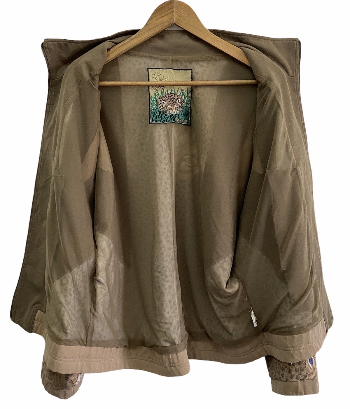 Issey Miyake 🔥Vintage 90s Motive Japanese Tiger Embroidery Satin Jacket Size US M / EU 48-50 / 2 - 4 Thumbnail