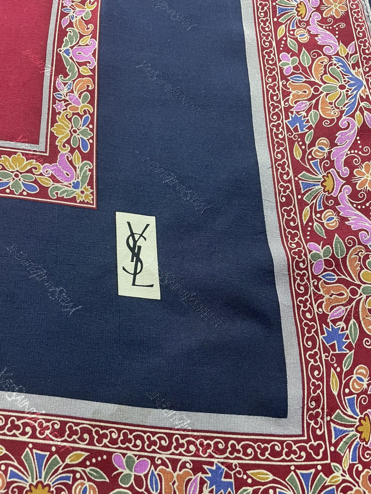 Other × Vintage × Yves Saint Laurent Yves Saint Laurent Silk Scarf Size ONE SIZE - 5 Thumbnail
