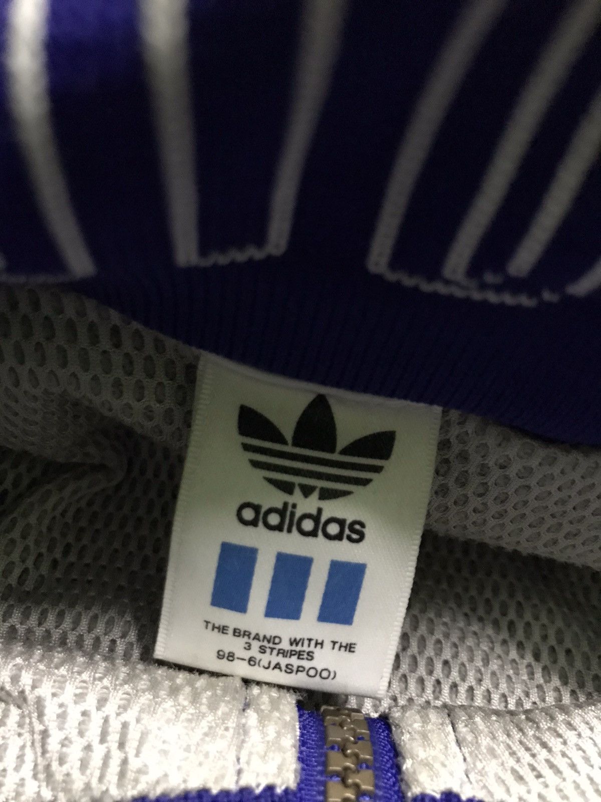 Vintage Vintage 90s adidas ski jacket Size US L / EU 52-54 / 3 - 5 Thumbnail