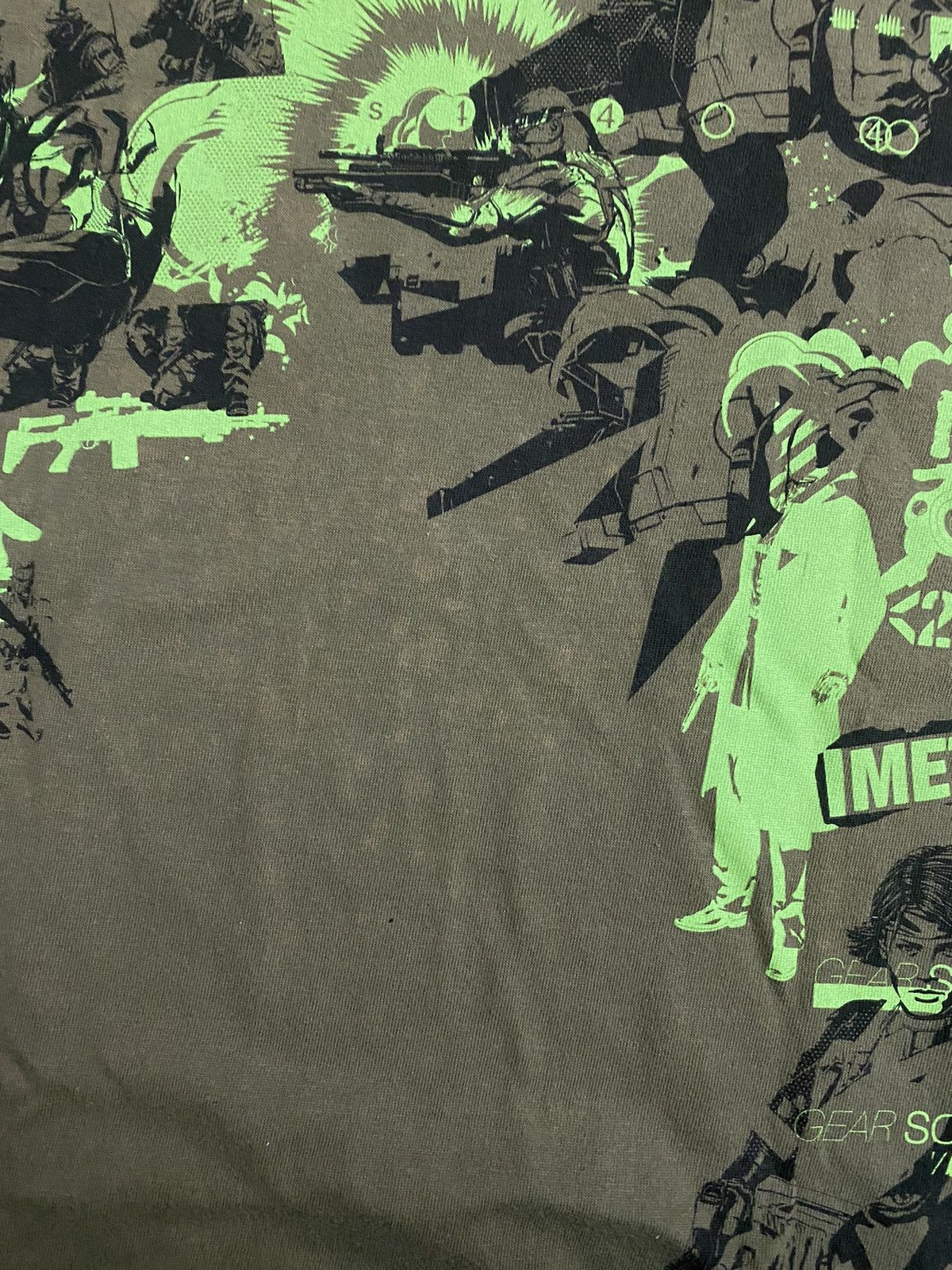 Halo Metal Gear Solid 4 T shirt Size US M / EU 48-50 / 2 - 10 Thumbnail