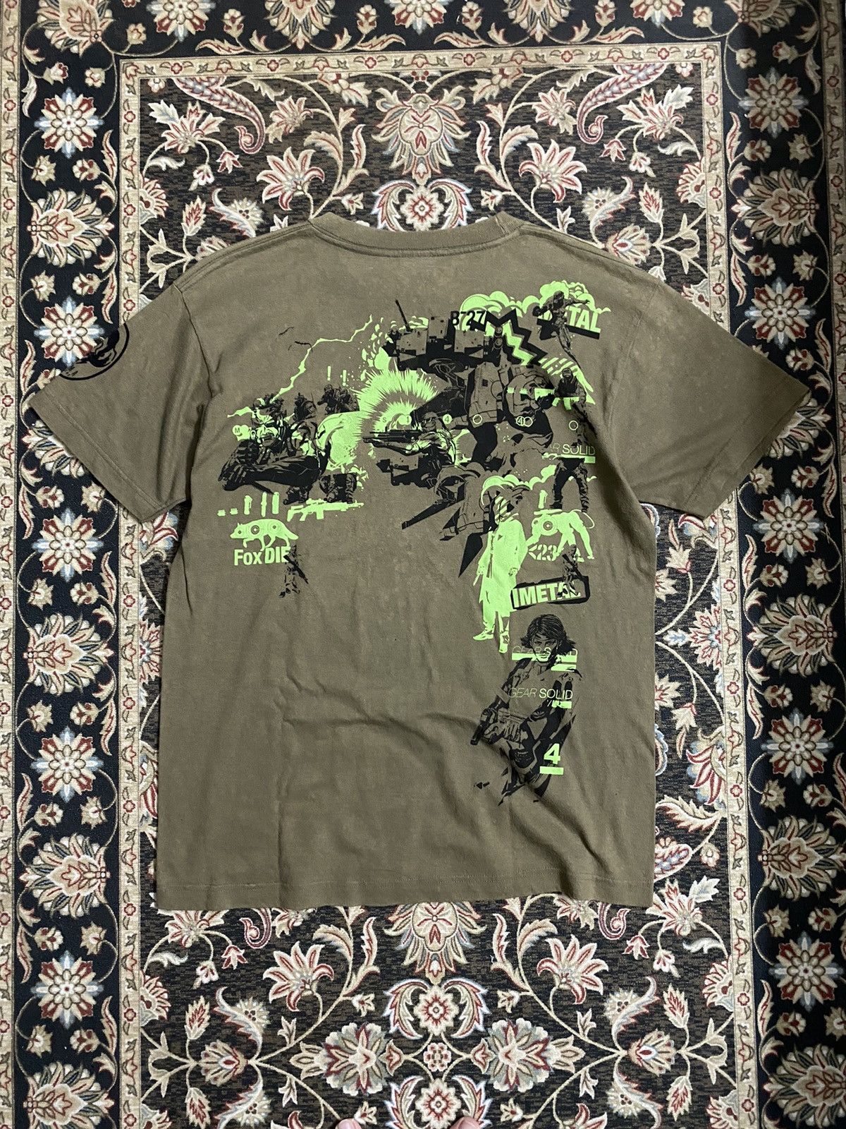 Halo Metal Gear Solid 4 T shirt Size US M / EU 48-50 / 2 - 4 Thumbnail
