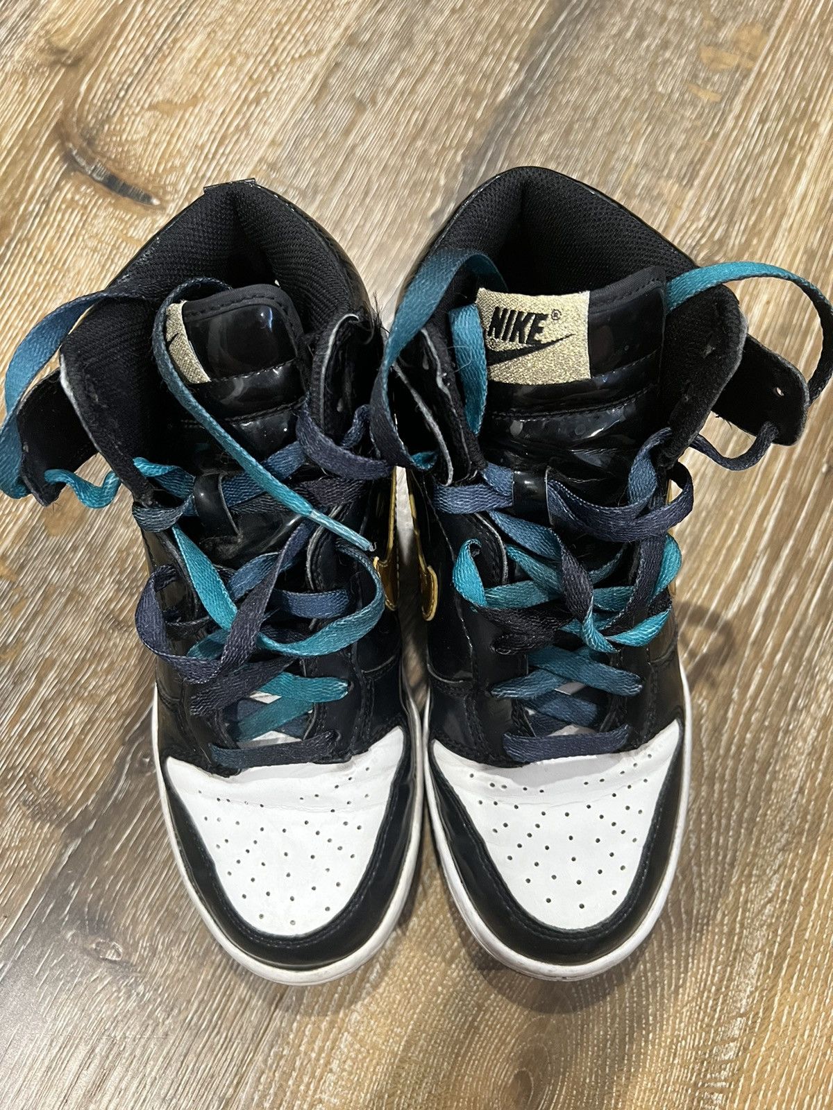 Nike Nike Dunk high GS black metallic gold Size US 6.5 / IT 36.5 - 2 Thumbnail