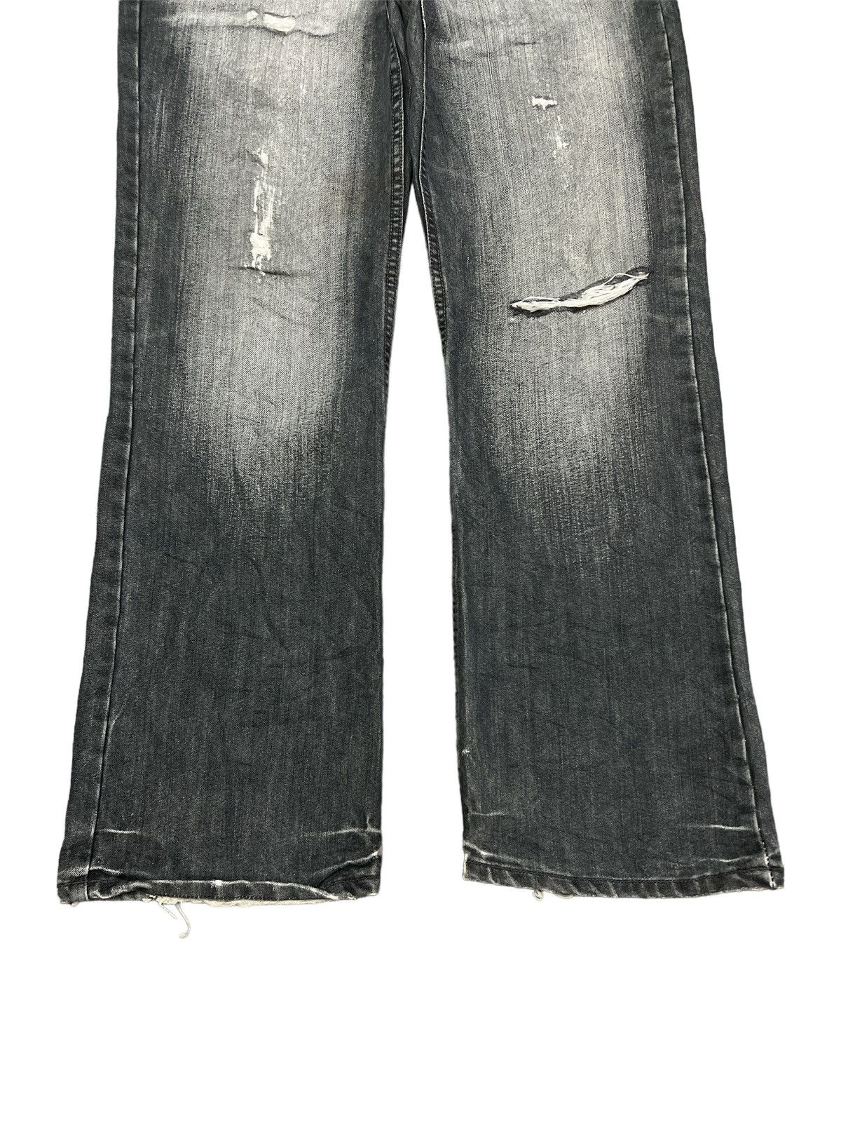 Japanese Brand BAGGY💥THRASHED DISTRESSED DENIM PANT Size US 34 / EU 50 - 3 Thumbnail