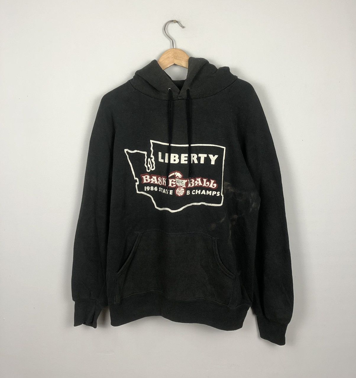 Vintage Vintage B Champ Liberty Basketball Hoodies Size US L / EU 52-54 / 3 - 1 Thumbnail