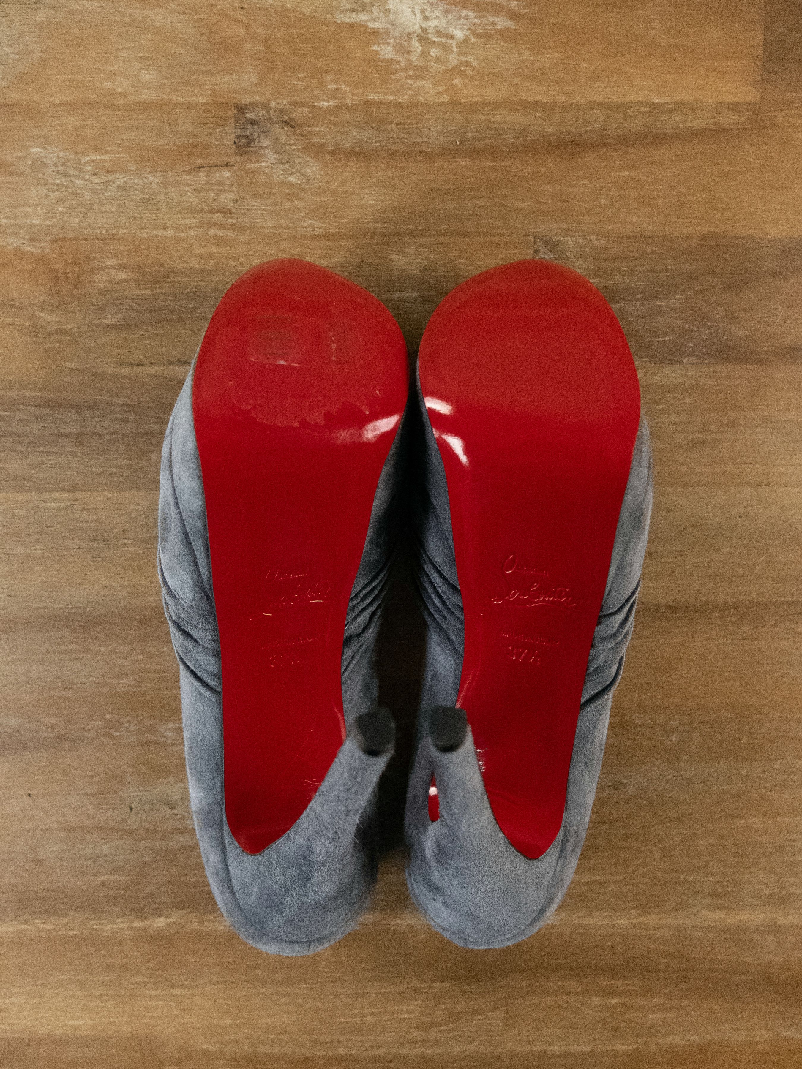 Christian Louboutin $945 CHRISTIAN LOUBOUTIN Drapadita gray suede platform pumps Size US 7.5 / IT 37.5 - 5 Thumbnail