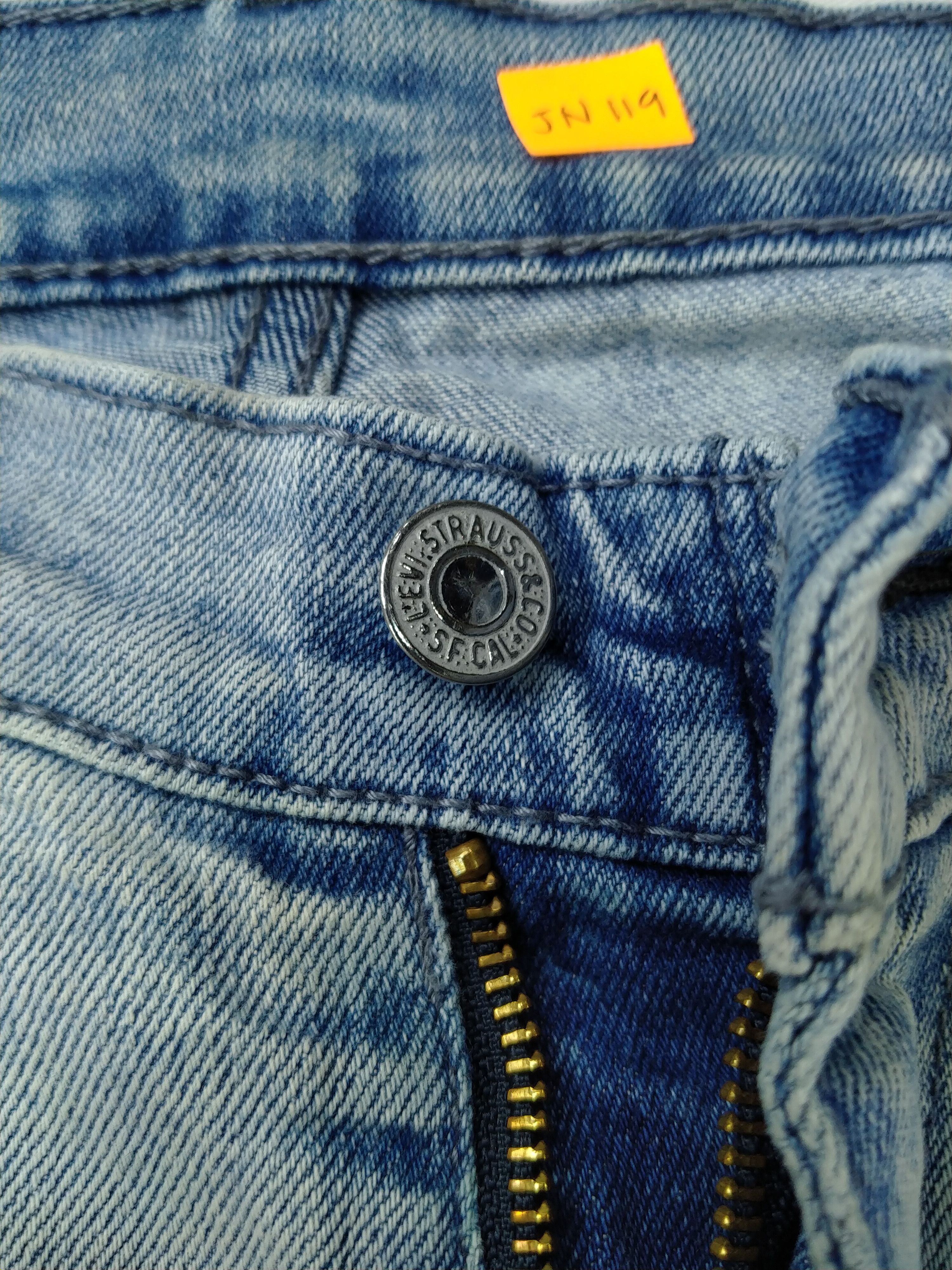 Levi's Light Wash Levi's 514 Single R Denim 33 x 30.5 -JN119 Size US 33 - 8 Thumbnail