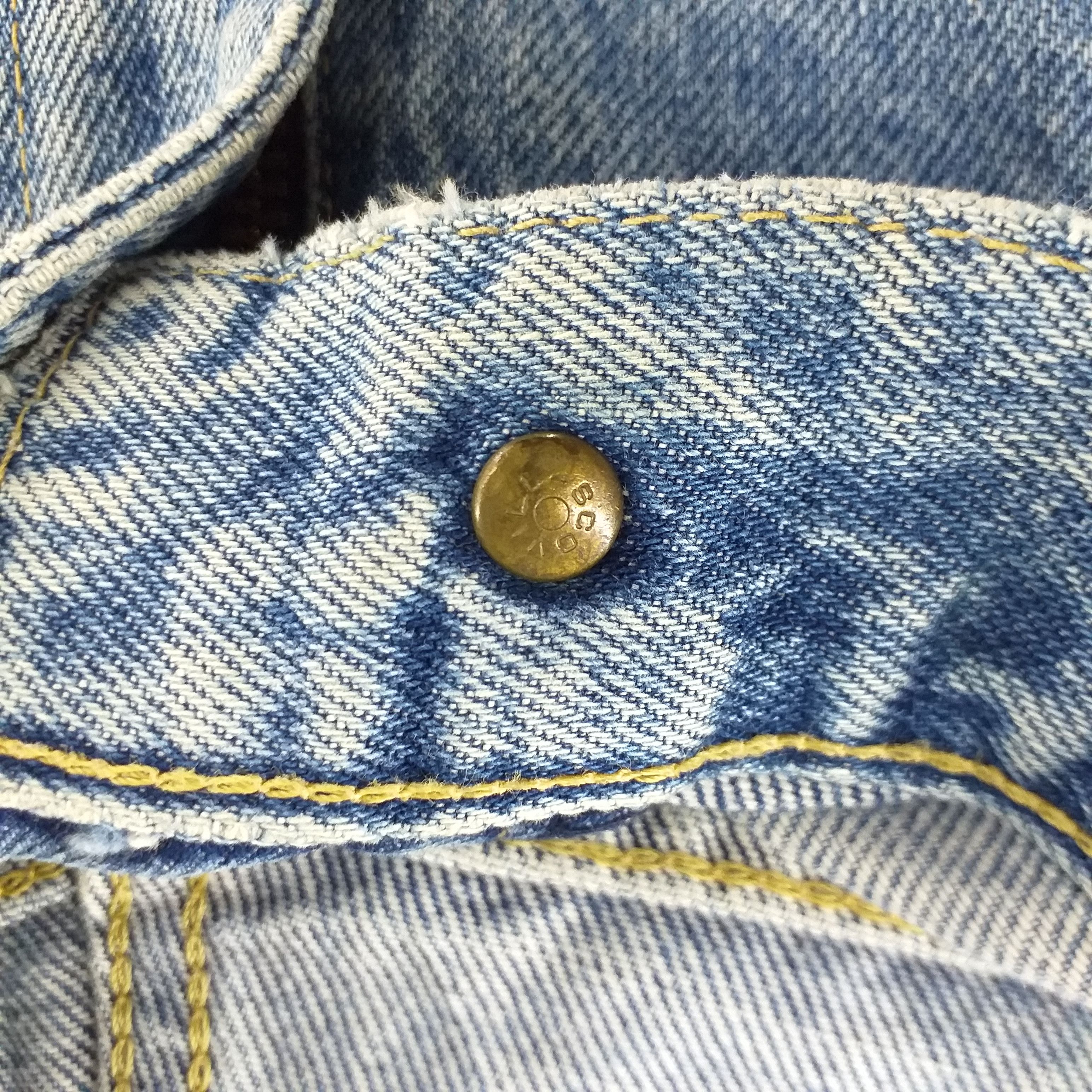 Lee Vintage Lee Riders Distressed Denim 29x33.5 JN041 Size US 29 - 16 Thumbnail