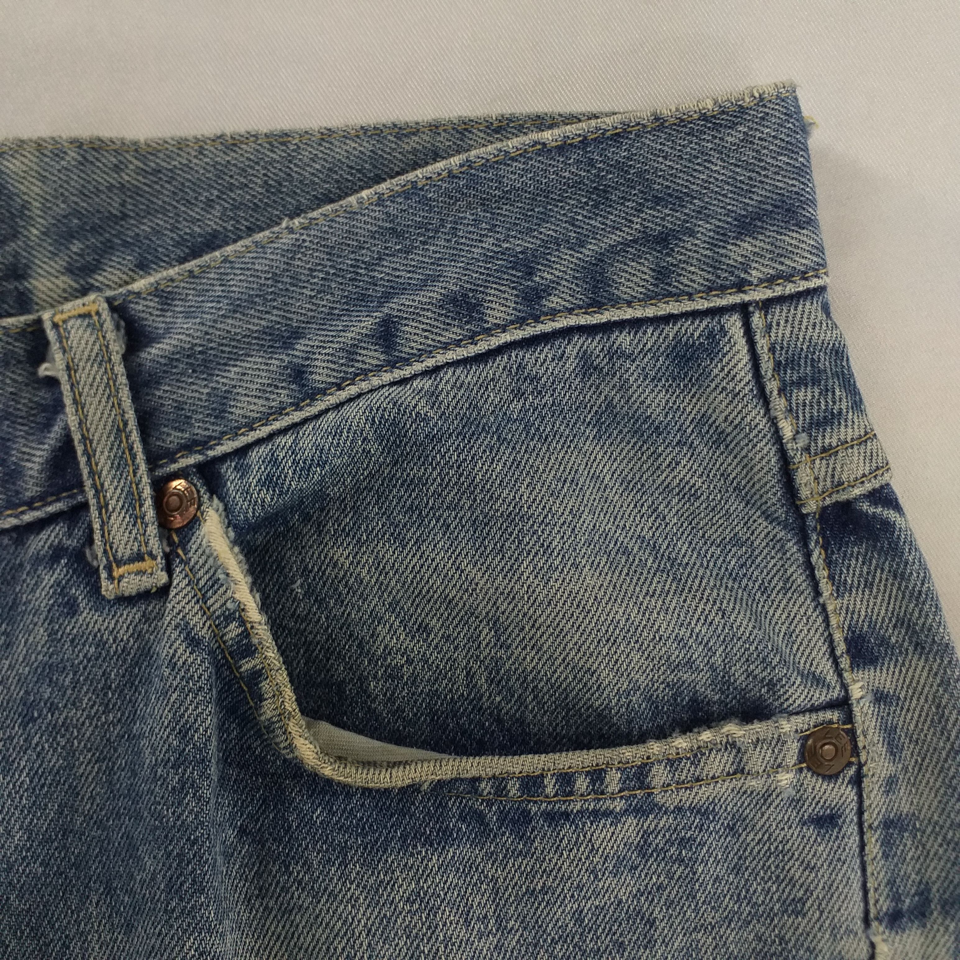 Lee Vintage Lee Riders Distressed Denim 29x33.5 JN041 Size US 29 - 24 Thumbnail