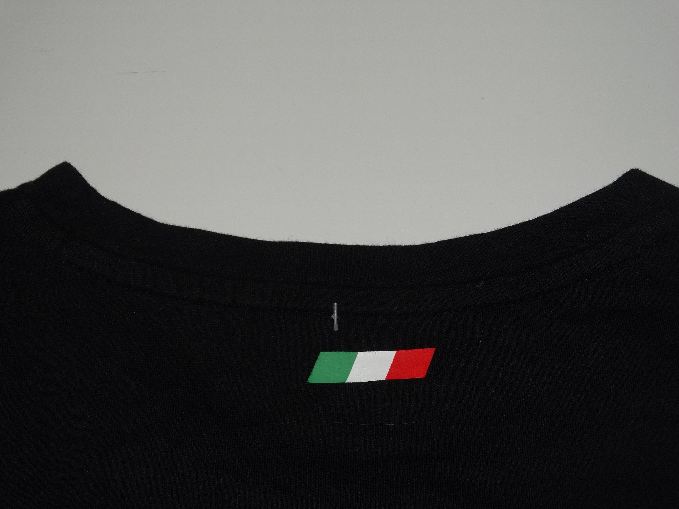 Ferrari × Puma W68 Puma x Ferrari official collectionlogo L italian flag Size US L / EU 52-54 / 3 - 7 Thumbnail