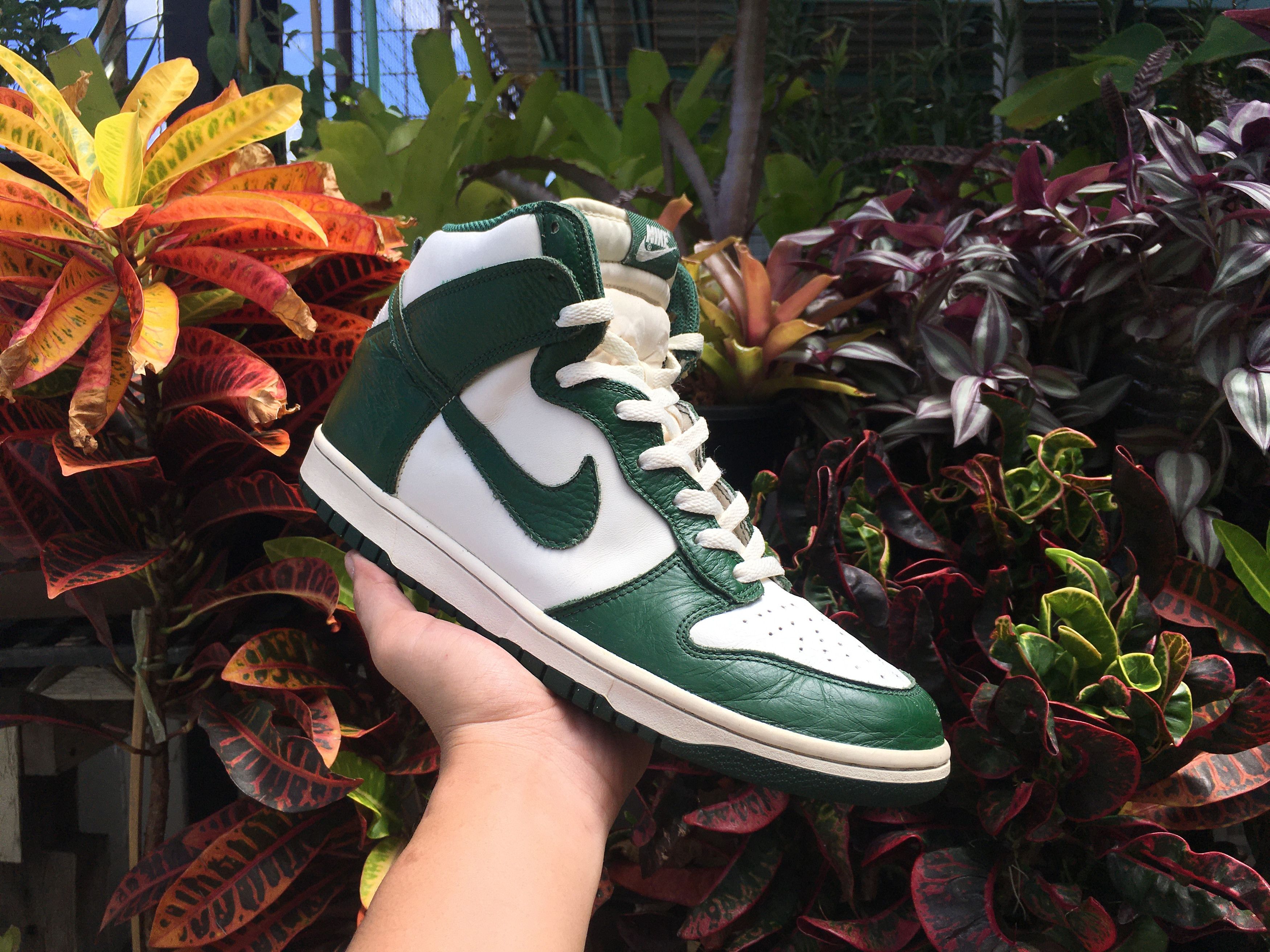 Nike Nike Dunk High Gorge Green Sail Pack 2012 Size US 10.5 / EU 43-44 - 2 Thumbnail