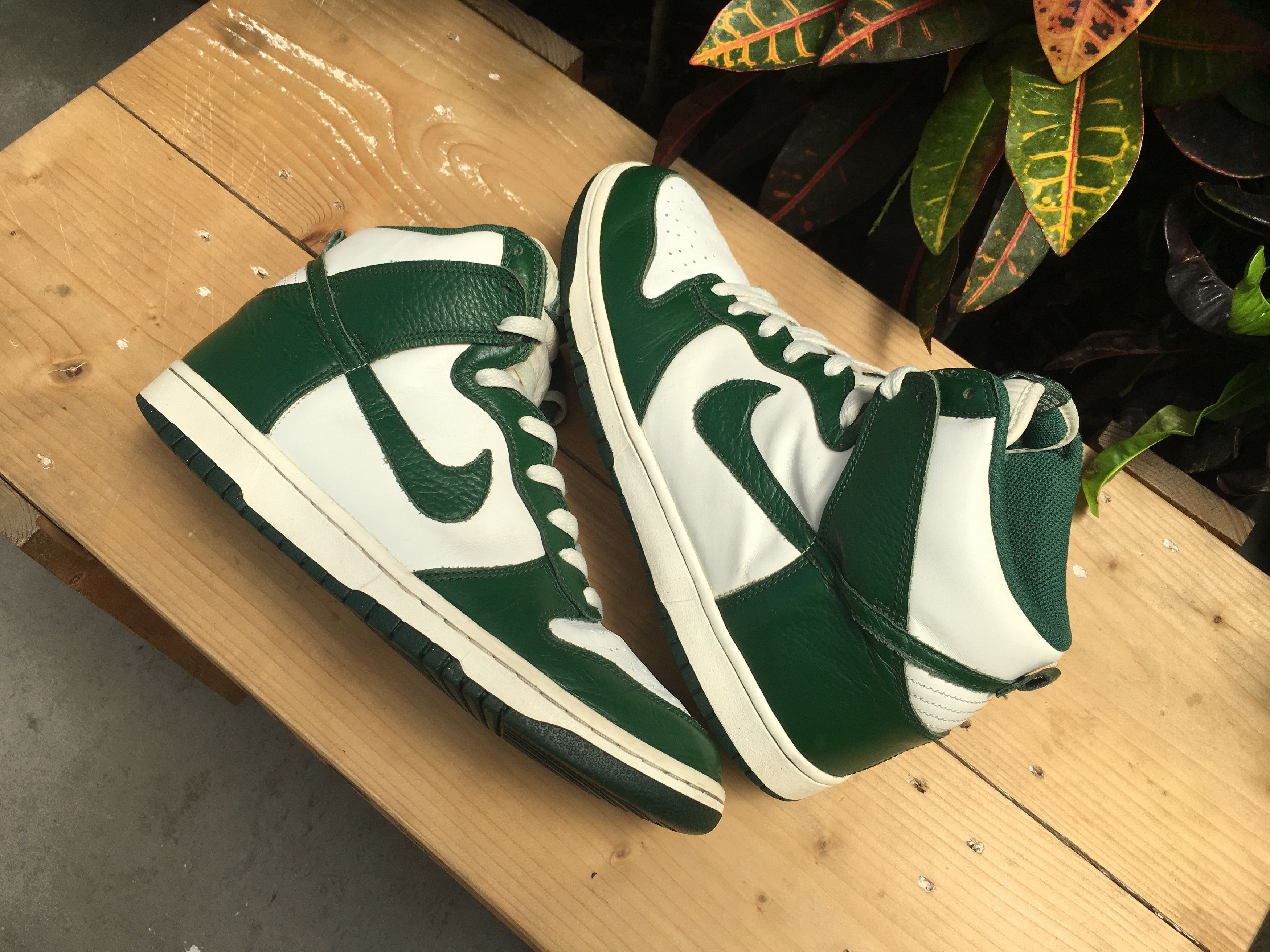 Nike Nike Dunk High Gorge Green Sail Pack 2012 Size US 10.5 / EU 43-44 - 18 Thumbnail