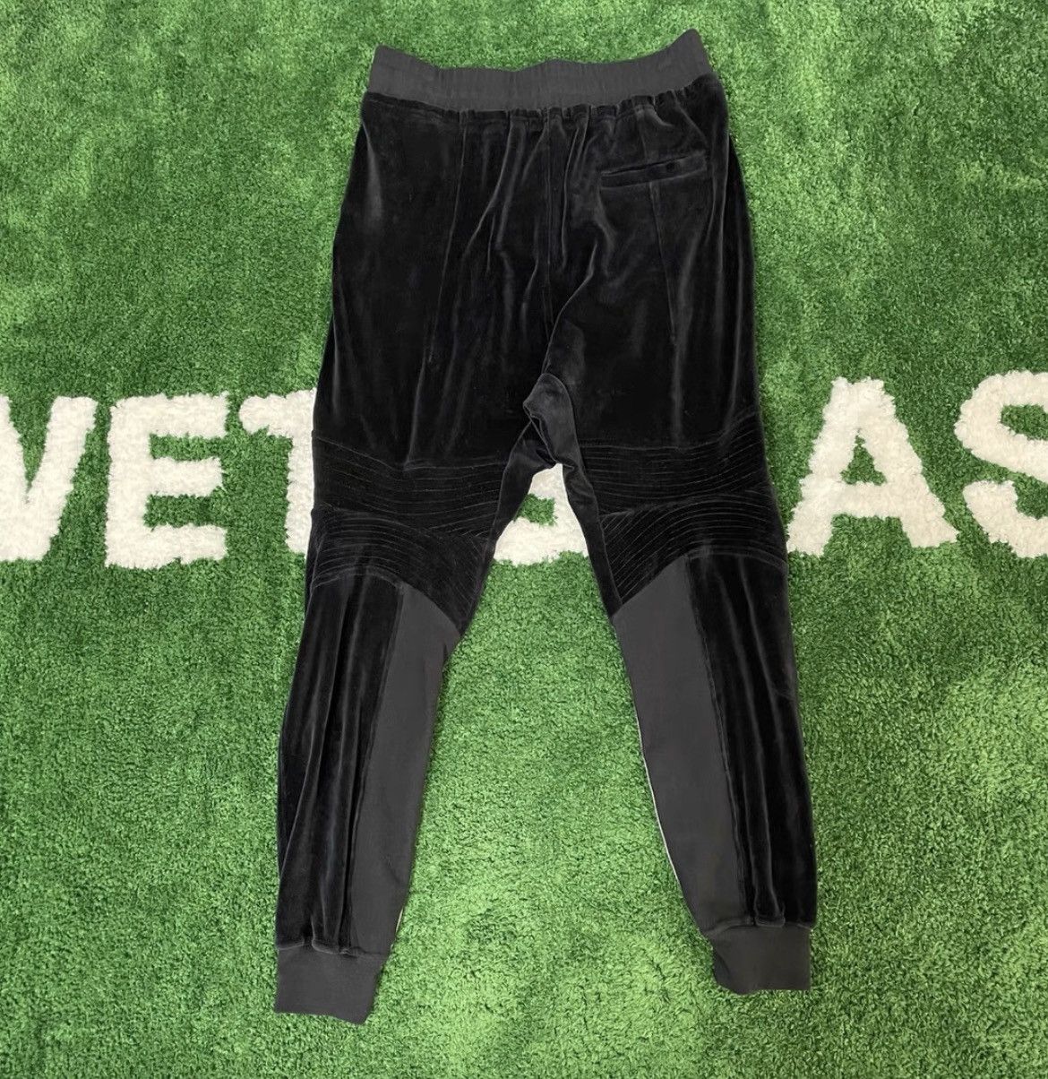 Haider Ackermann Haider Ackermann Velvet Sweatpants Size S Size US 32 / EU 48 - 2 Thumbnail