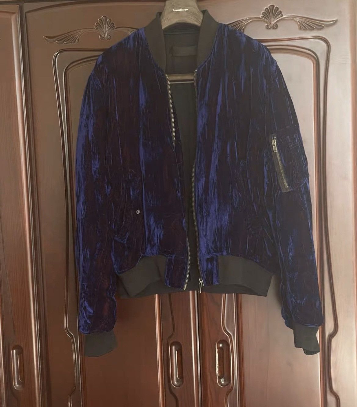 Haider Ackermann Haider Ackermann 2016 Velvet Bomber Jkt Size M Size US M / EU 48-50 / 2 - 4 Thumbnail