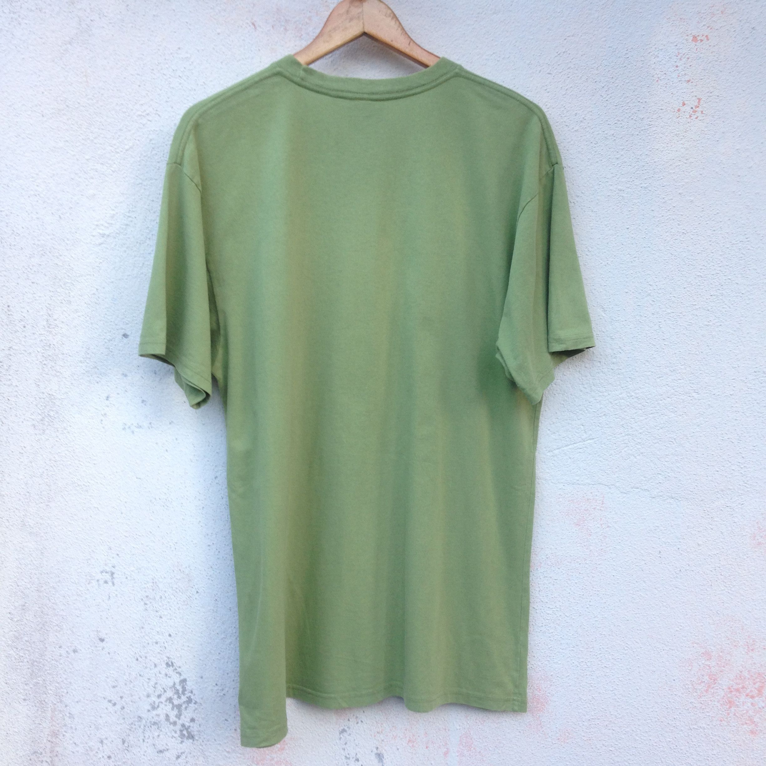 Nike × Vintage Vintage Nike Big Logo Tee Size US L / EU 52-54 / 3 - 3 Thumbnail