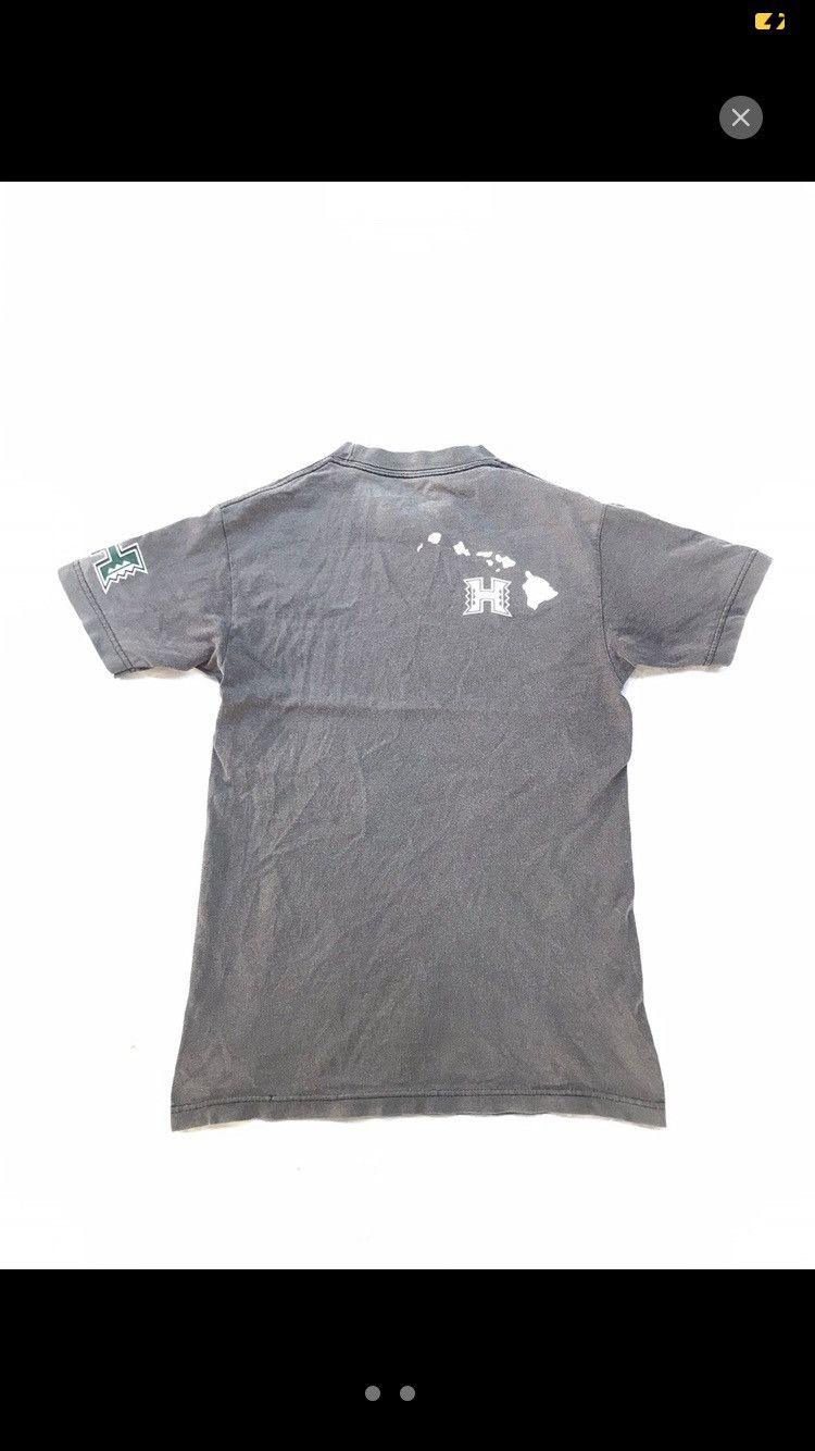 Vintage Vintage Thrashed faded black university of hawaii Tshirt Size US S / EU 44-46 / 1 - 2 Thumbnail