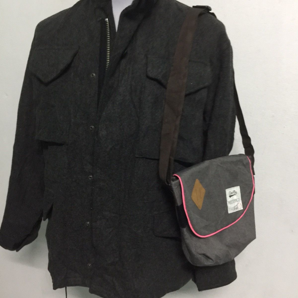 Japanese Brand Anello designed by carrot co in Japan sling bag Size ONE SIZE - 13 Thumbnail