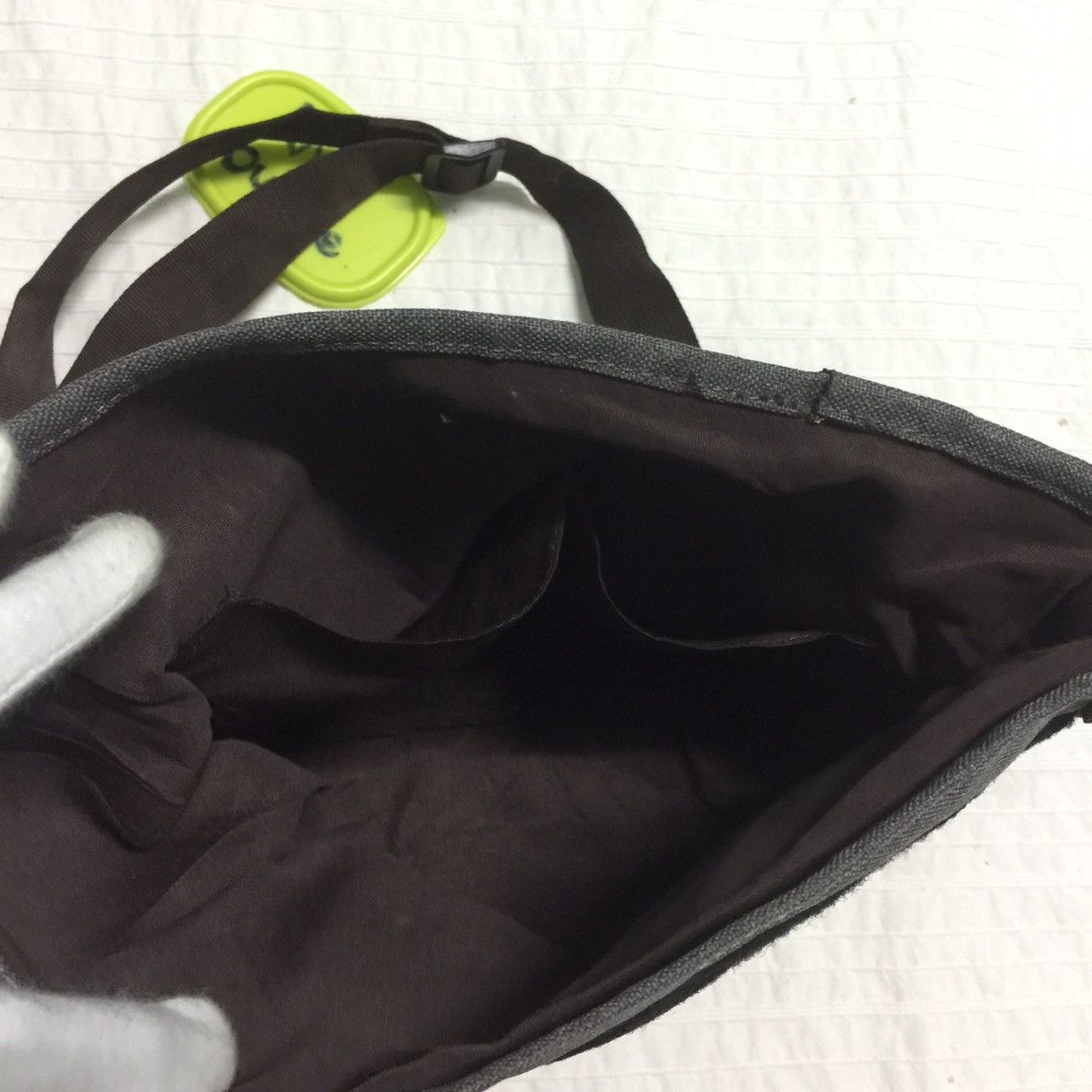 Japanese Brand Anello designed by carrot co in Japan sling bag Size ONE SIZE - 5 Thumbnail