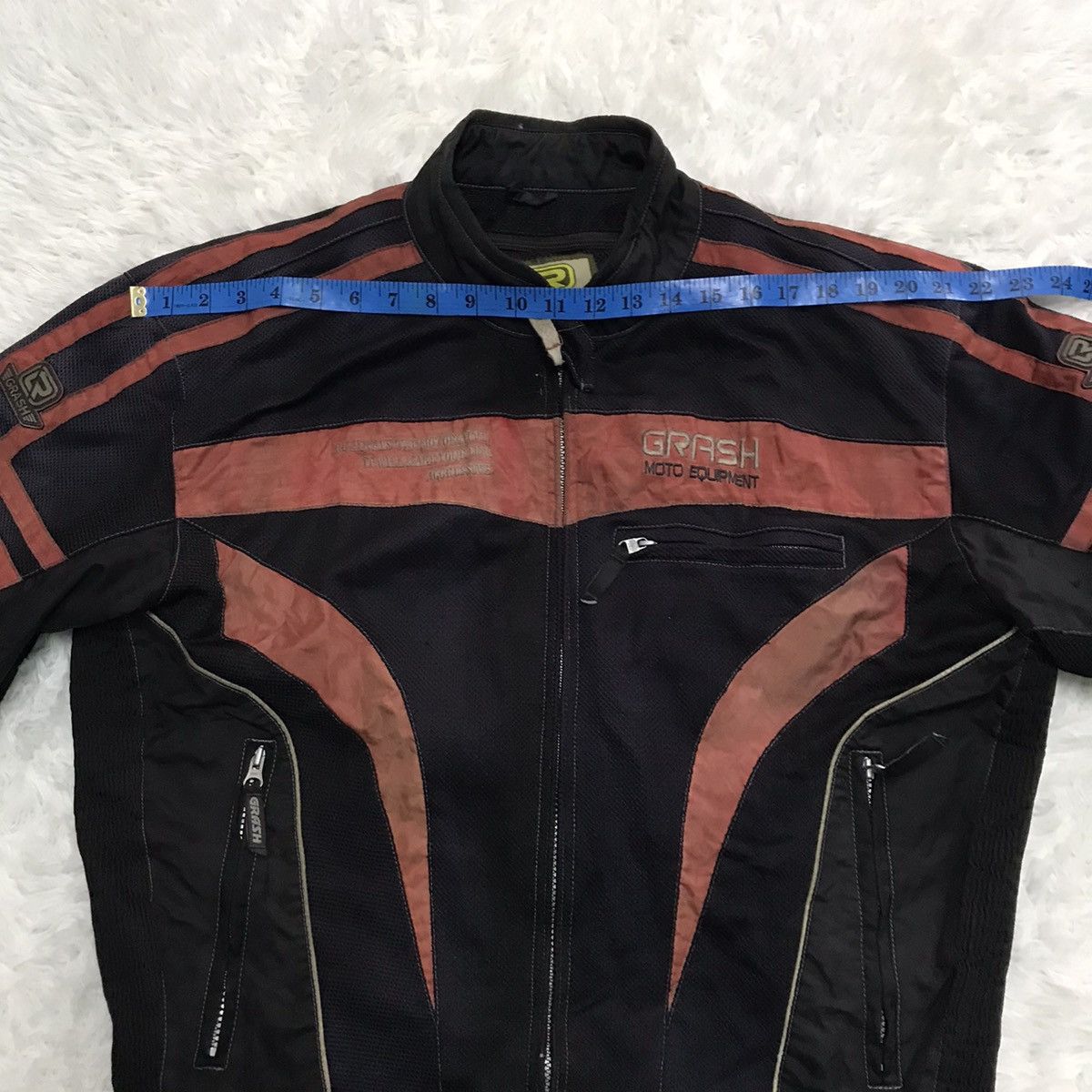 Japanese Brand Grash motorcycle equipment jacket Size US L / EU 52-54 / 3 - 8 Thumbnail