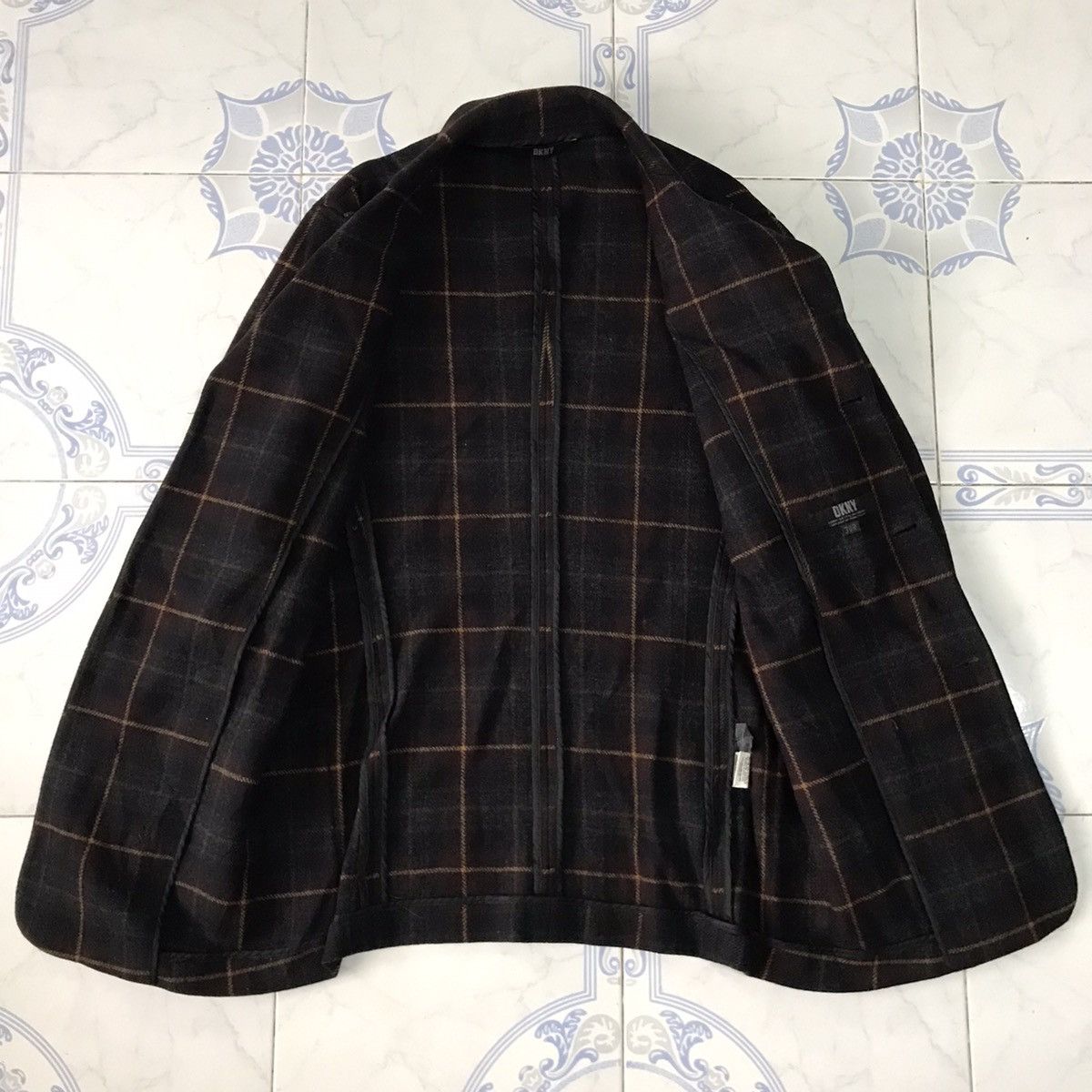 DKNY × MR & MRS ITALY Checkered DKNY Italian Fabric Jacket Made in Hungary Size US M / EU 48-50 / 2 - 12 Thumbnail