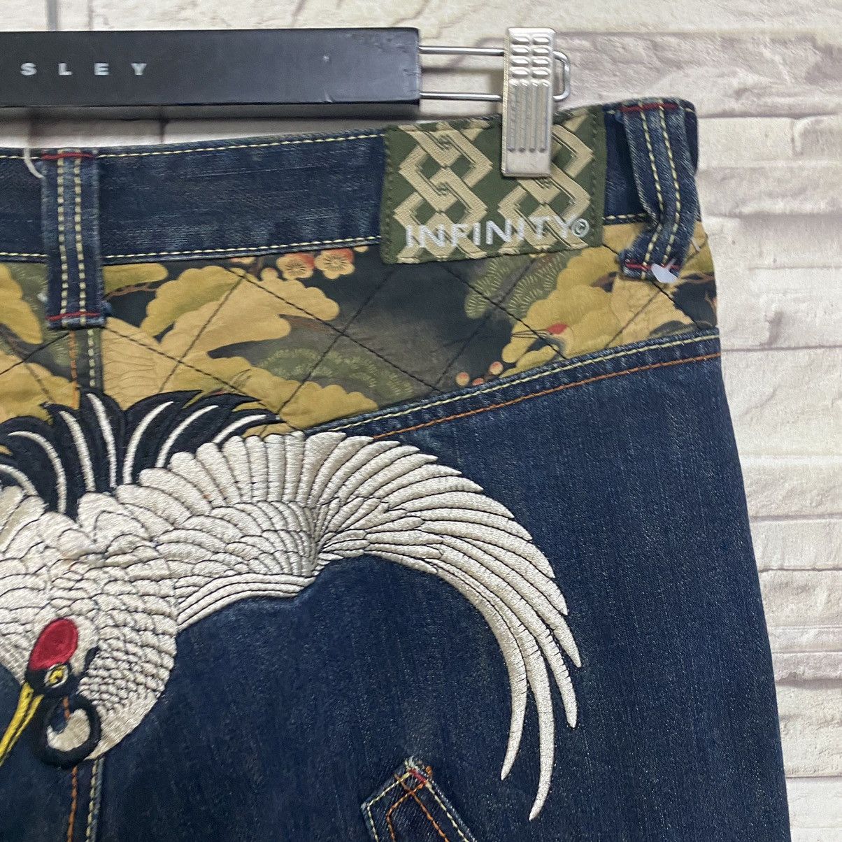 Karakuri Tamashii Japanese INFINITY Denim Embroidery Jeans Eagle Fly High Size US 33 - 15 Thumbnail