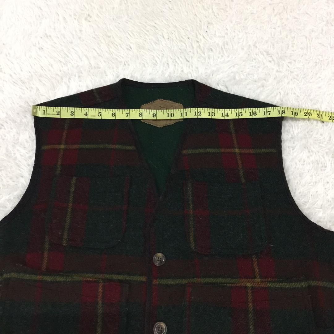 Vintage Vintage Woolrich Vest Size US M / EU 48-50 / 2 - 4 Thumbnail