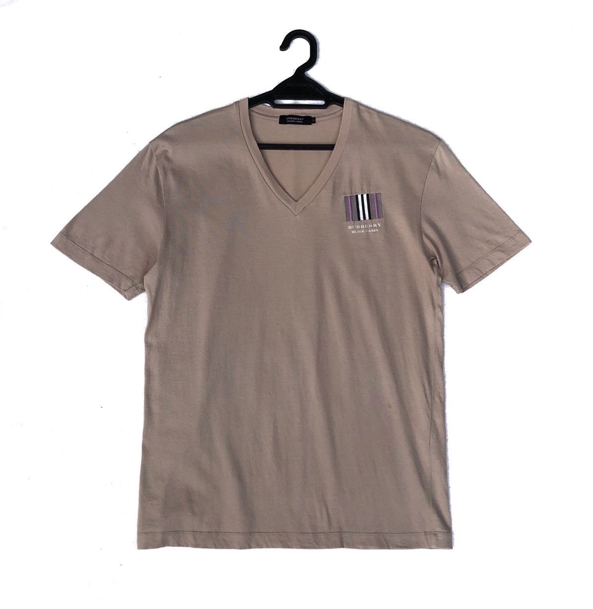 Burberry Burberry Black Label Short Sleeves T-shirt Embossed Logo Size US S / EU 44-46 / 1 - 1 Thumbnail